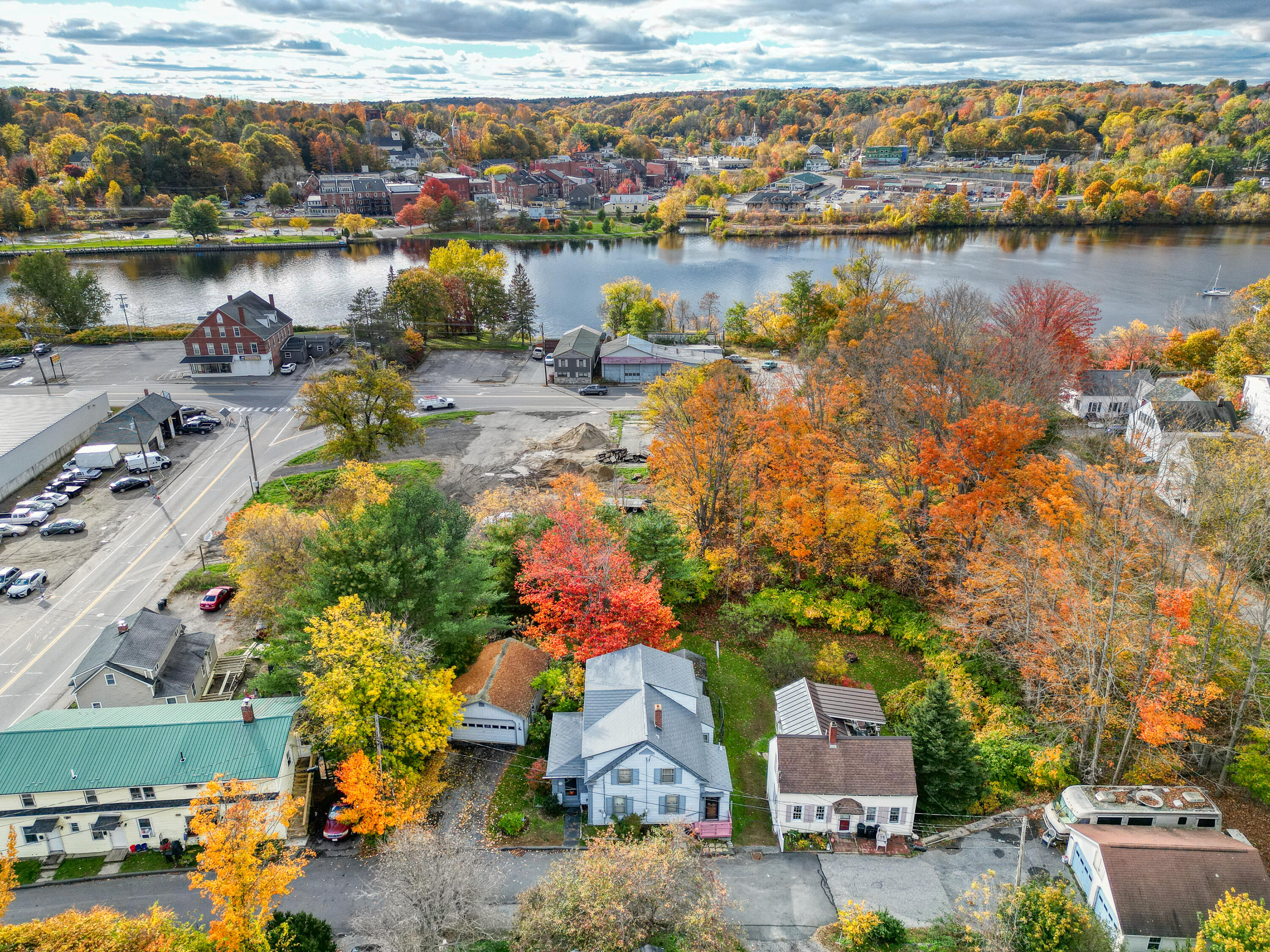 main property photo 6