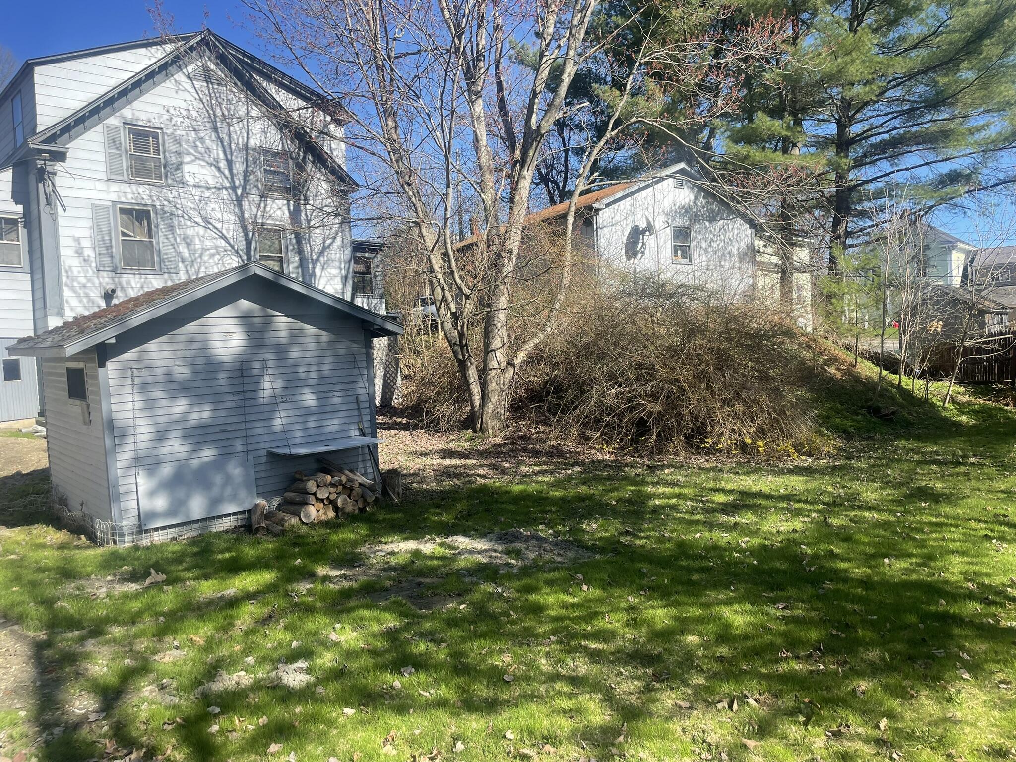 main property photo 78