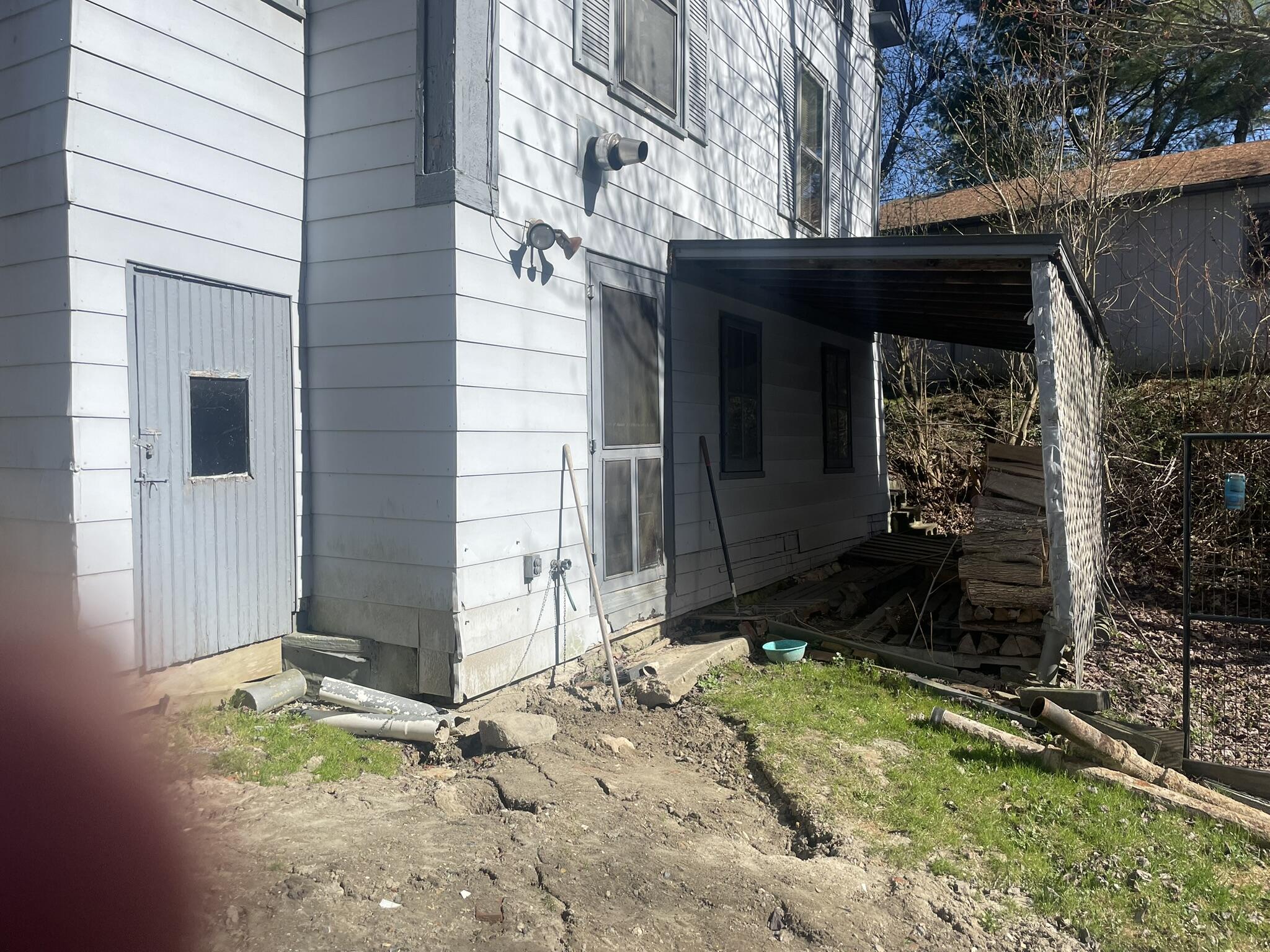main property photo 85