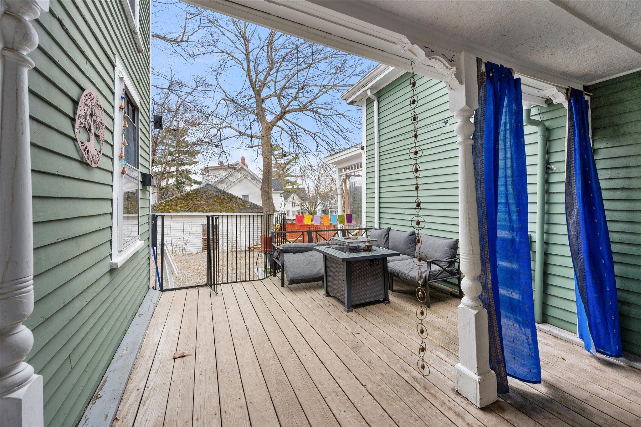 main property photo 37