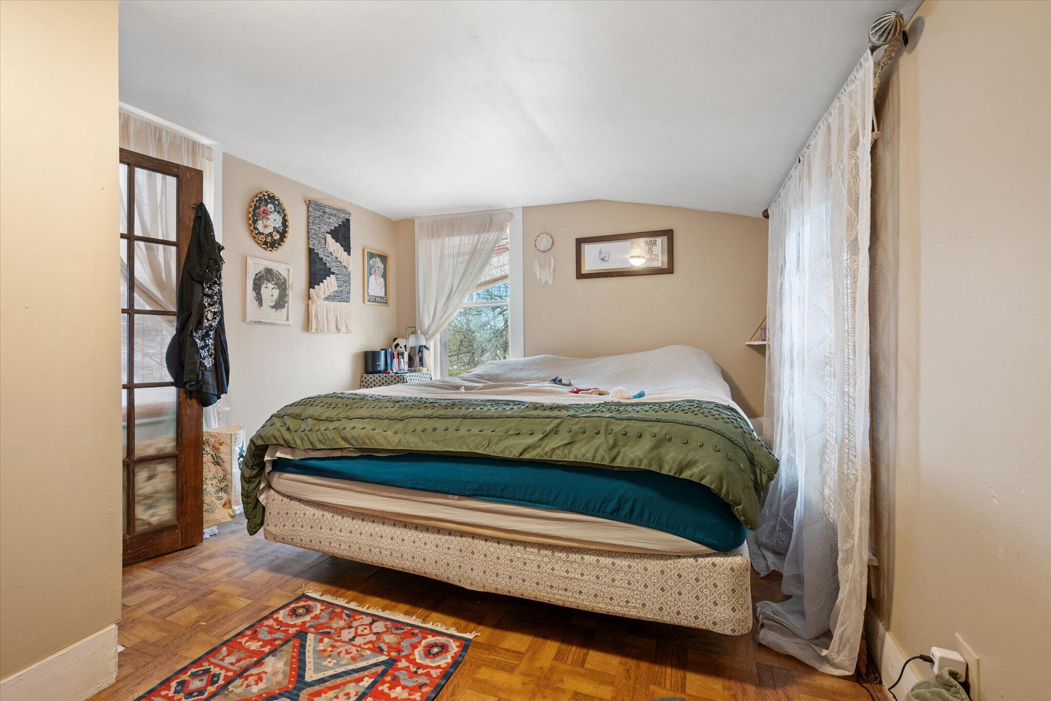 main property photo 49