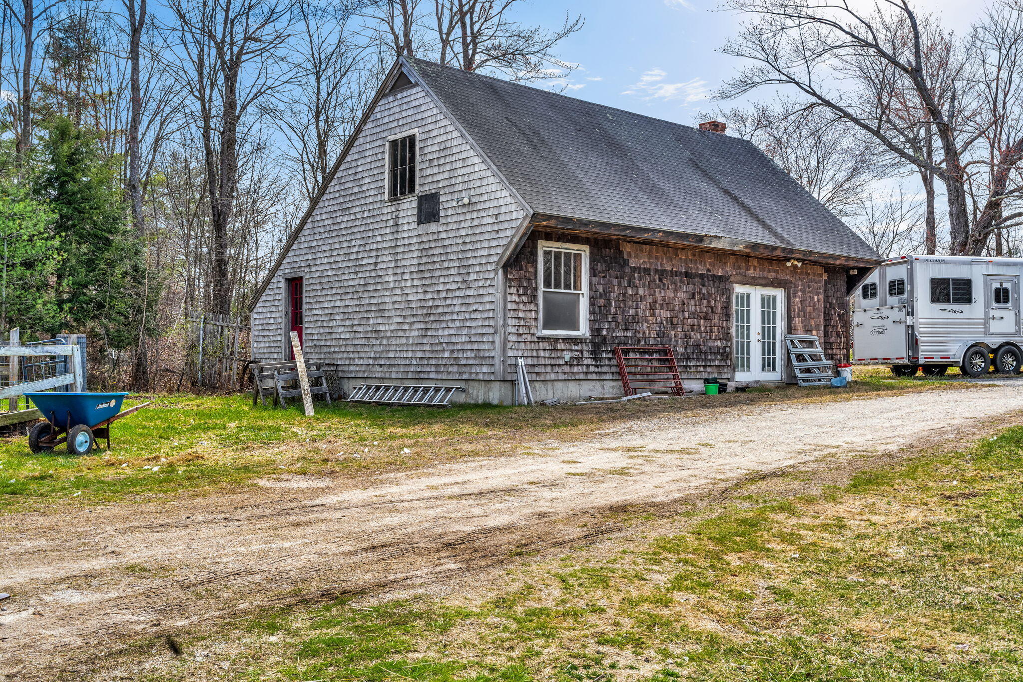 main property photo 15