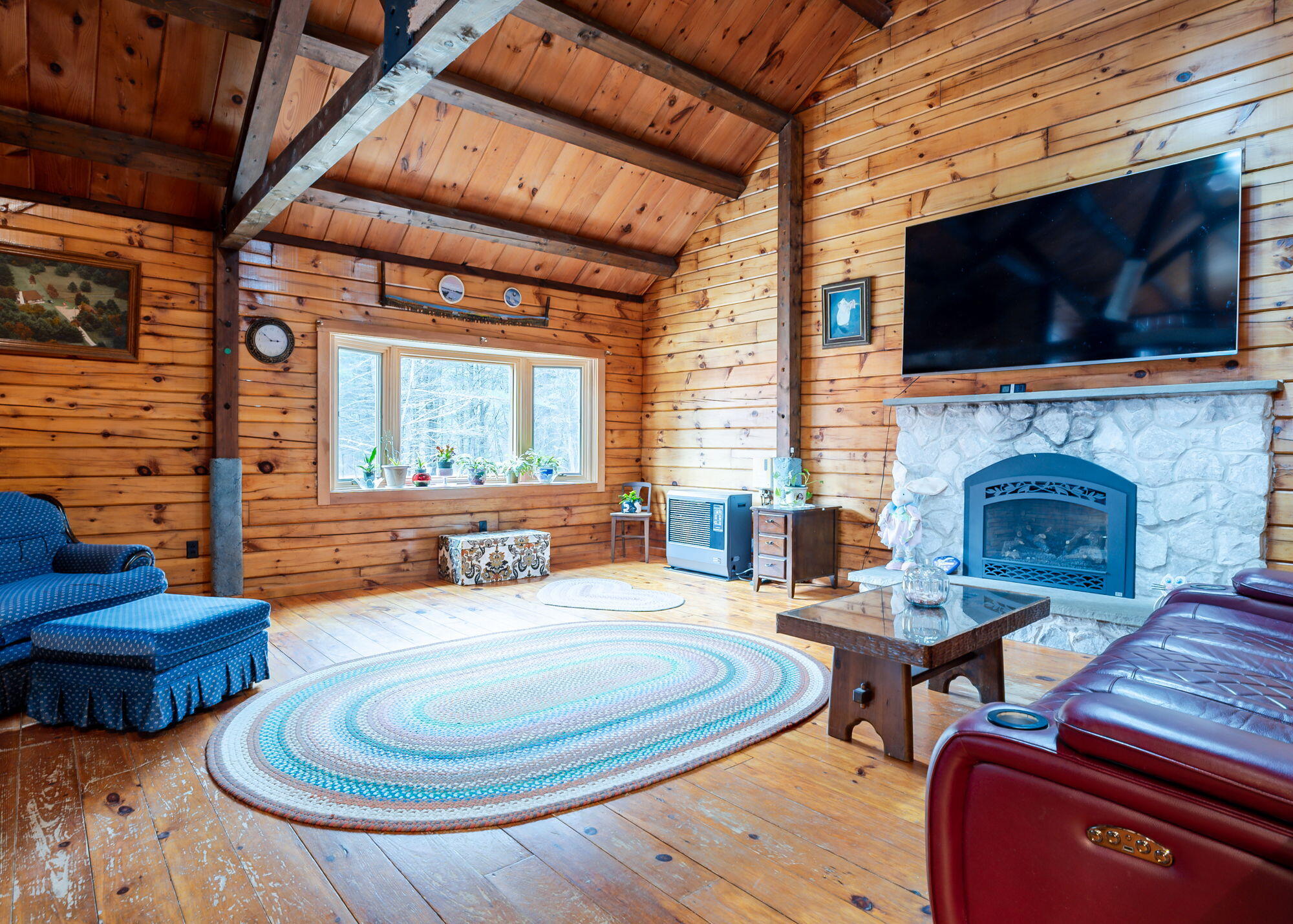 main property photo 44