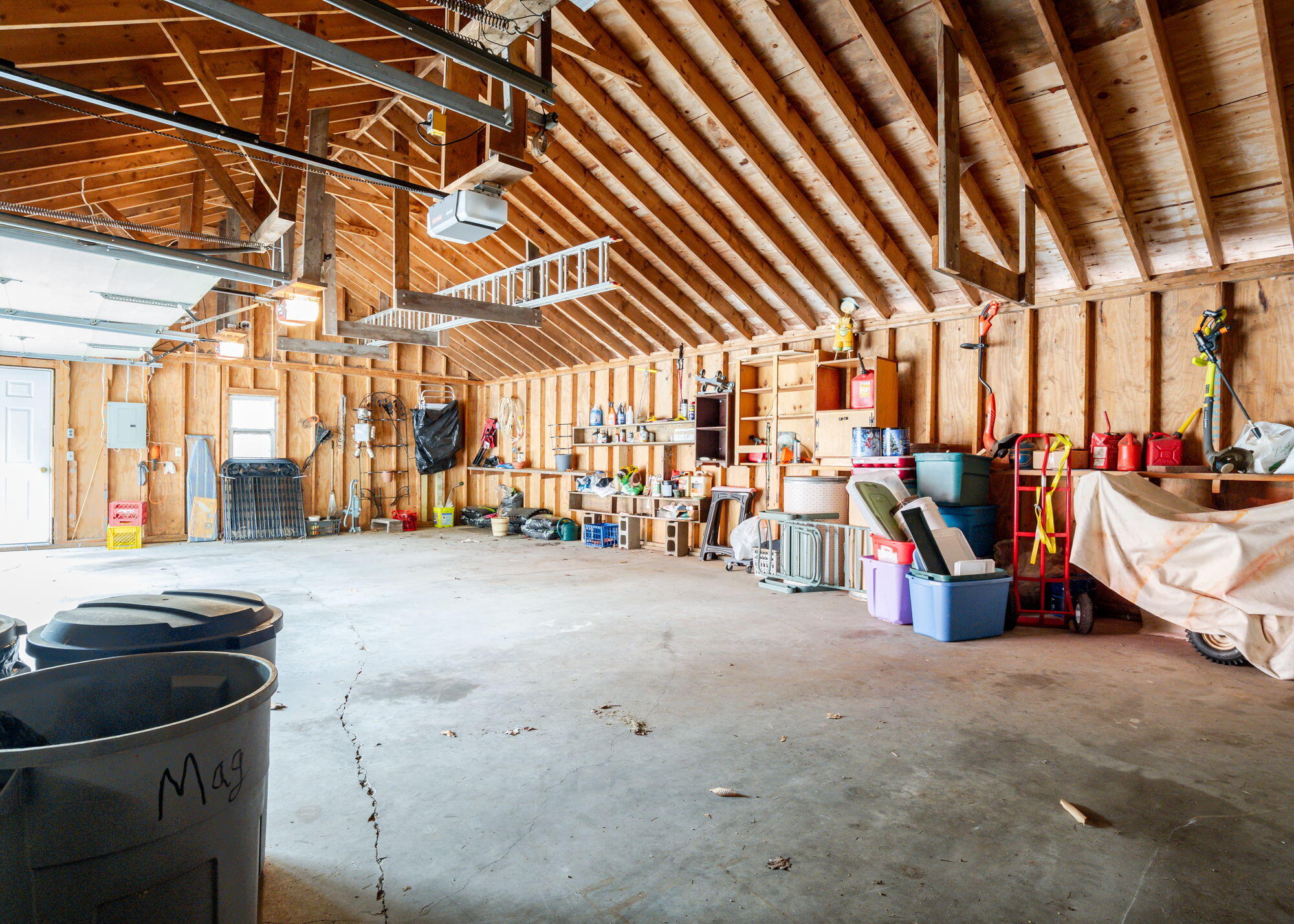 main property photo 67
