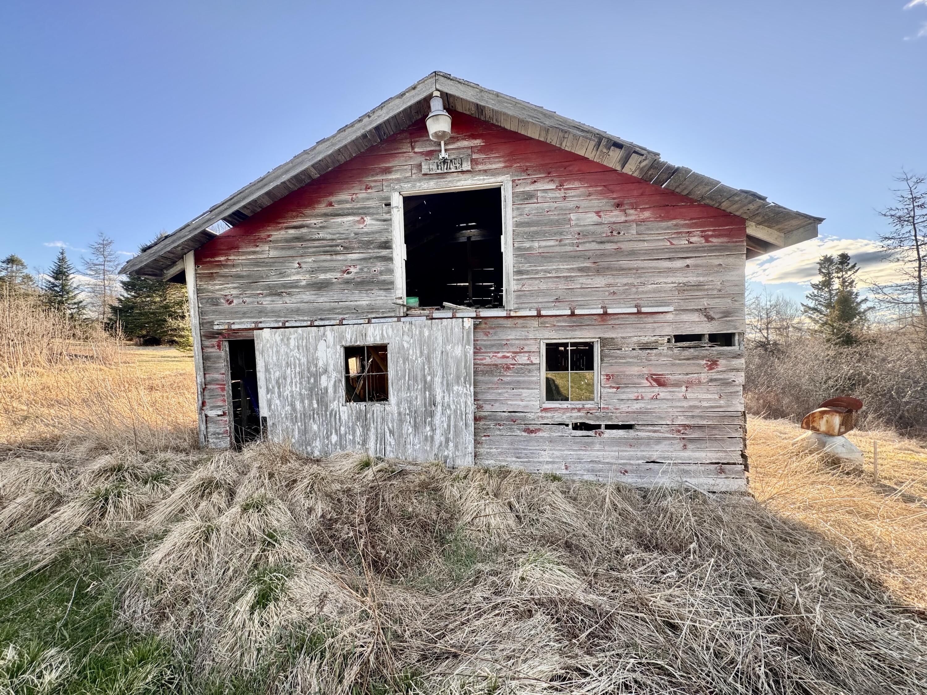main property photo 10