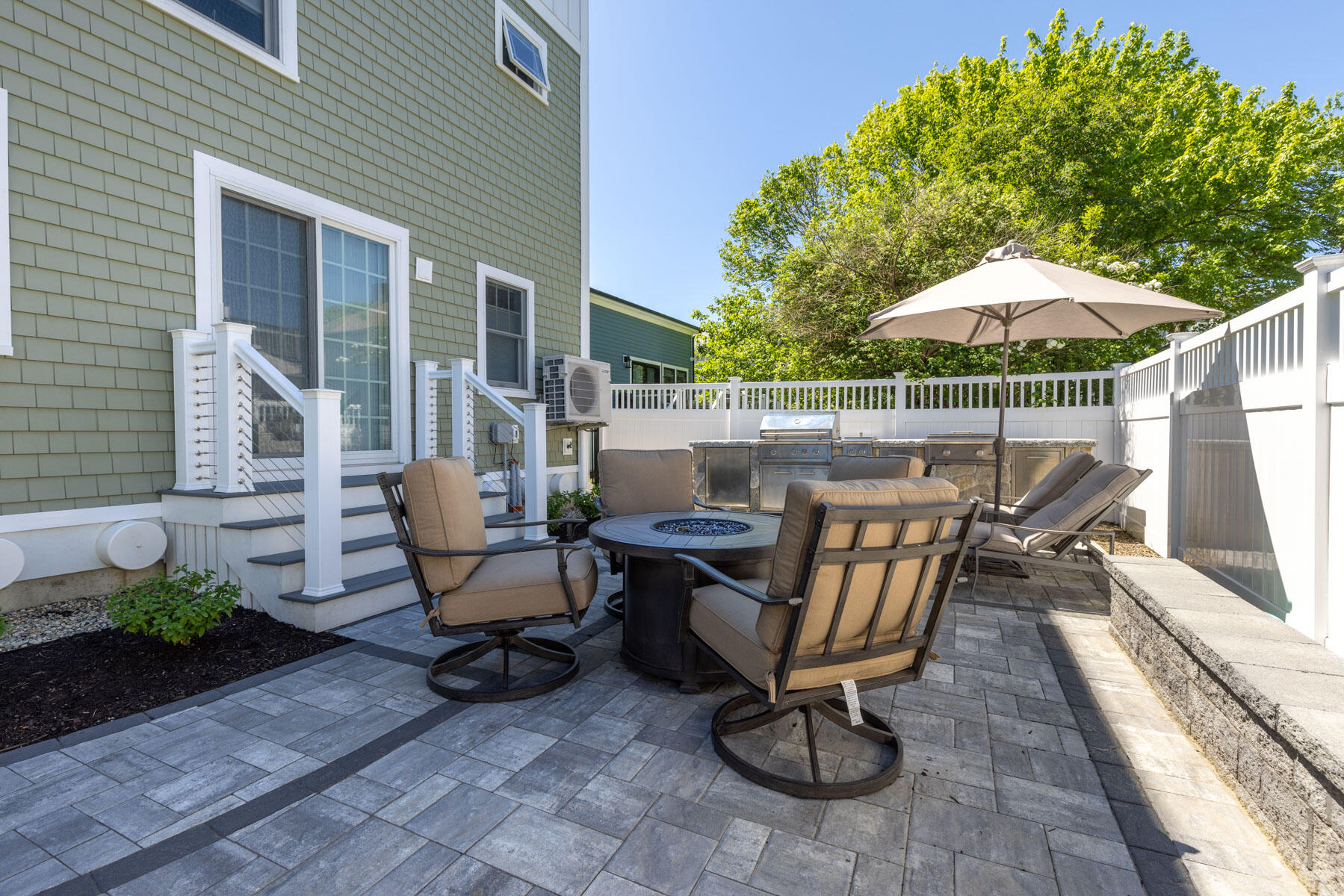 main property photo 60