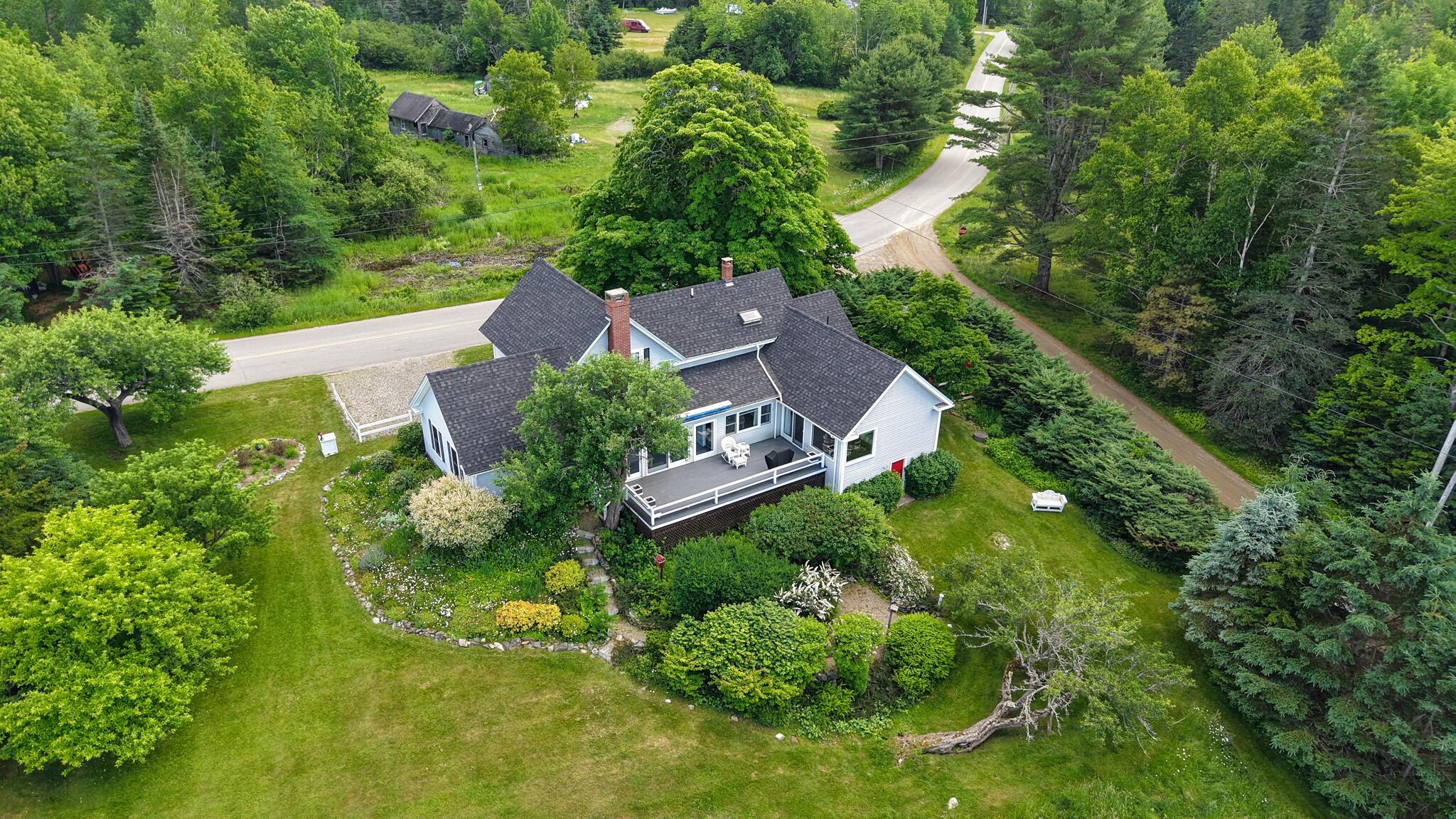 main property photo 37