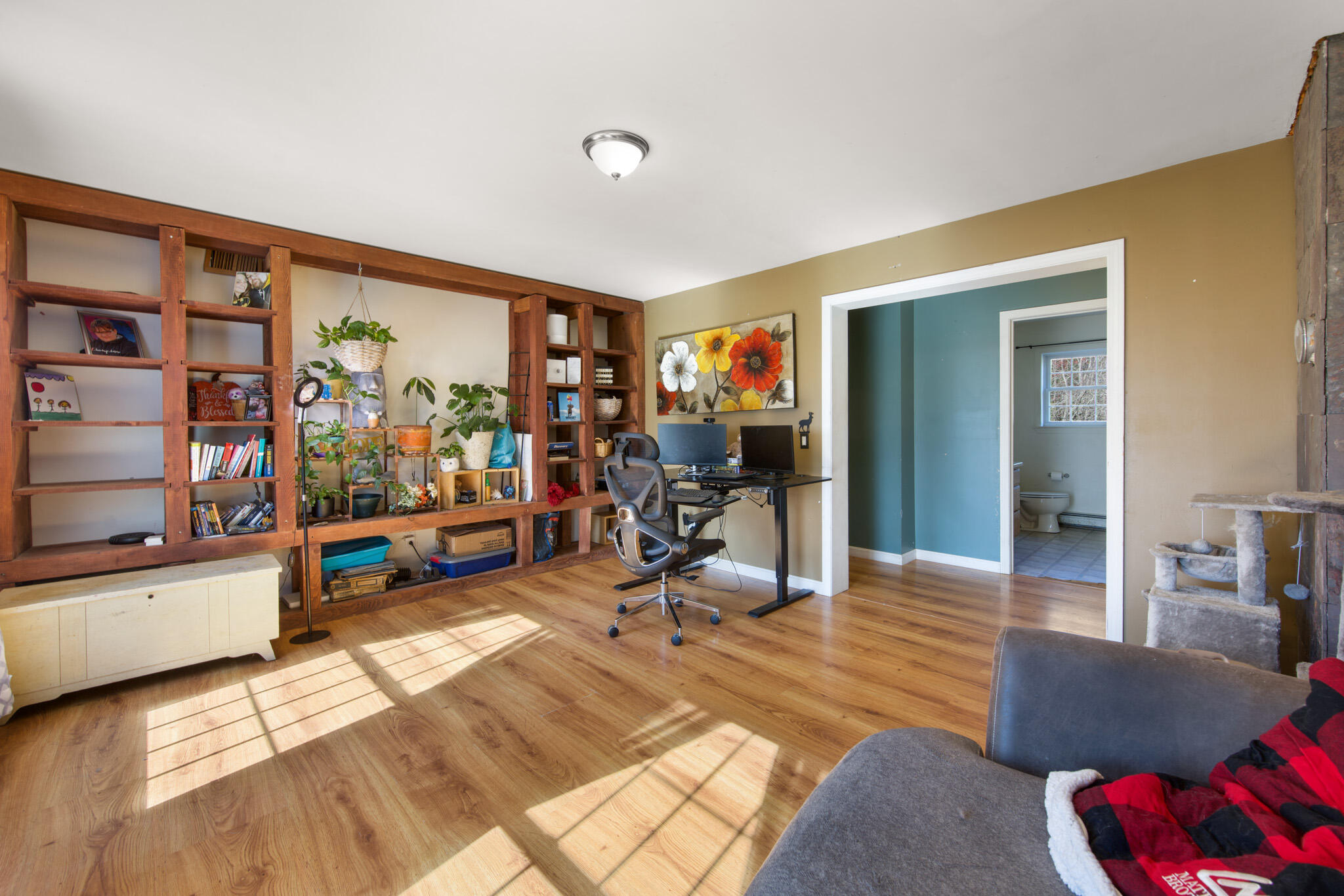main property photo 9