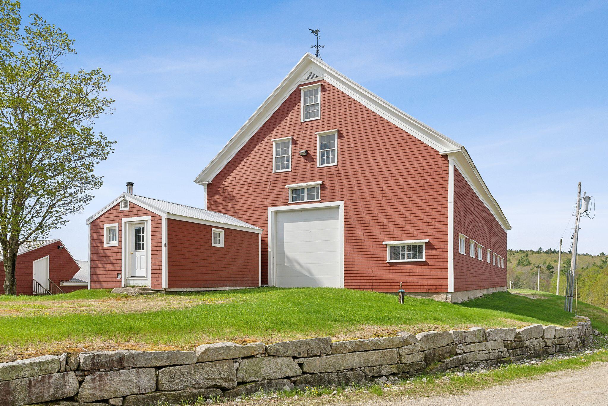 main property photo 13