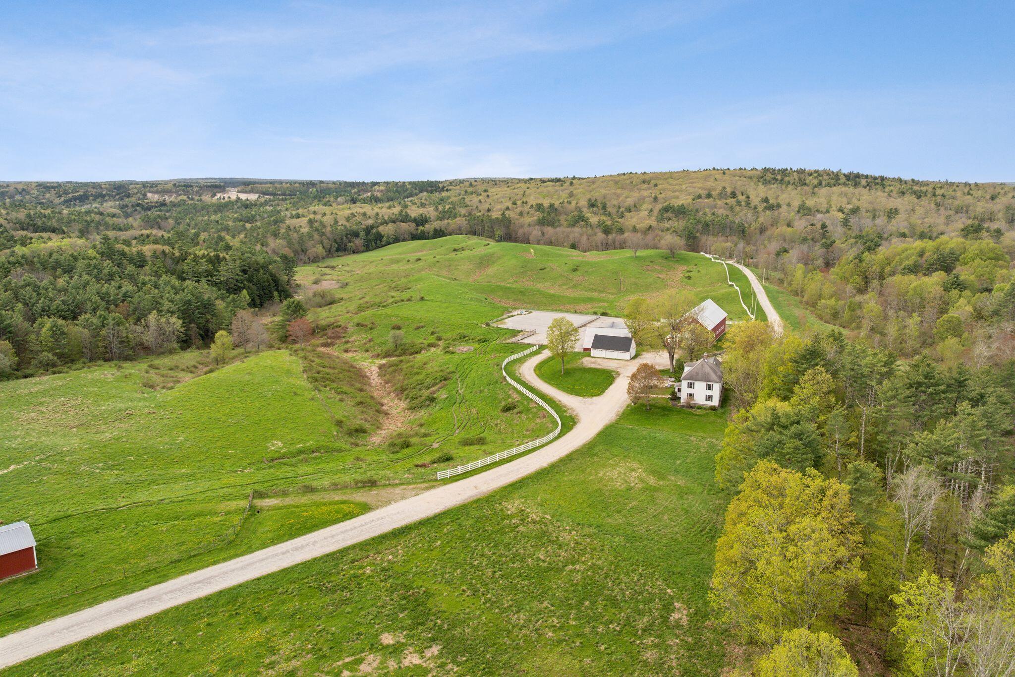 main property photo 23