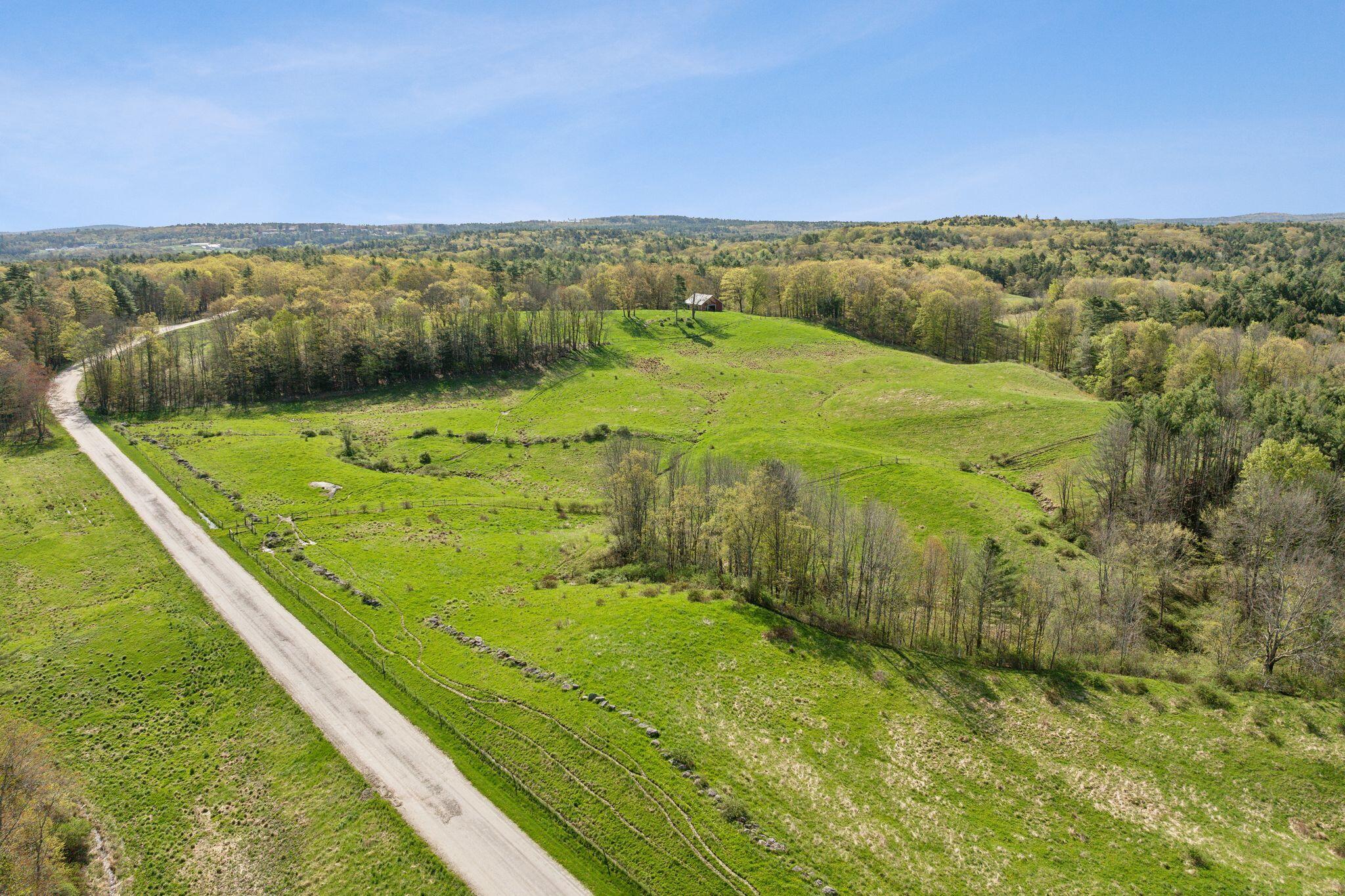 main property photo 25