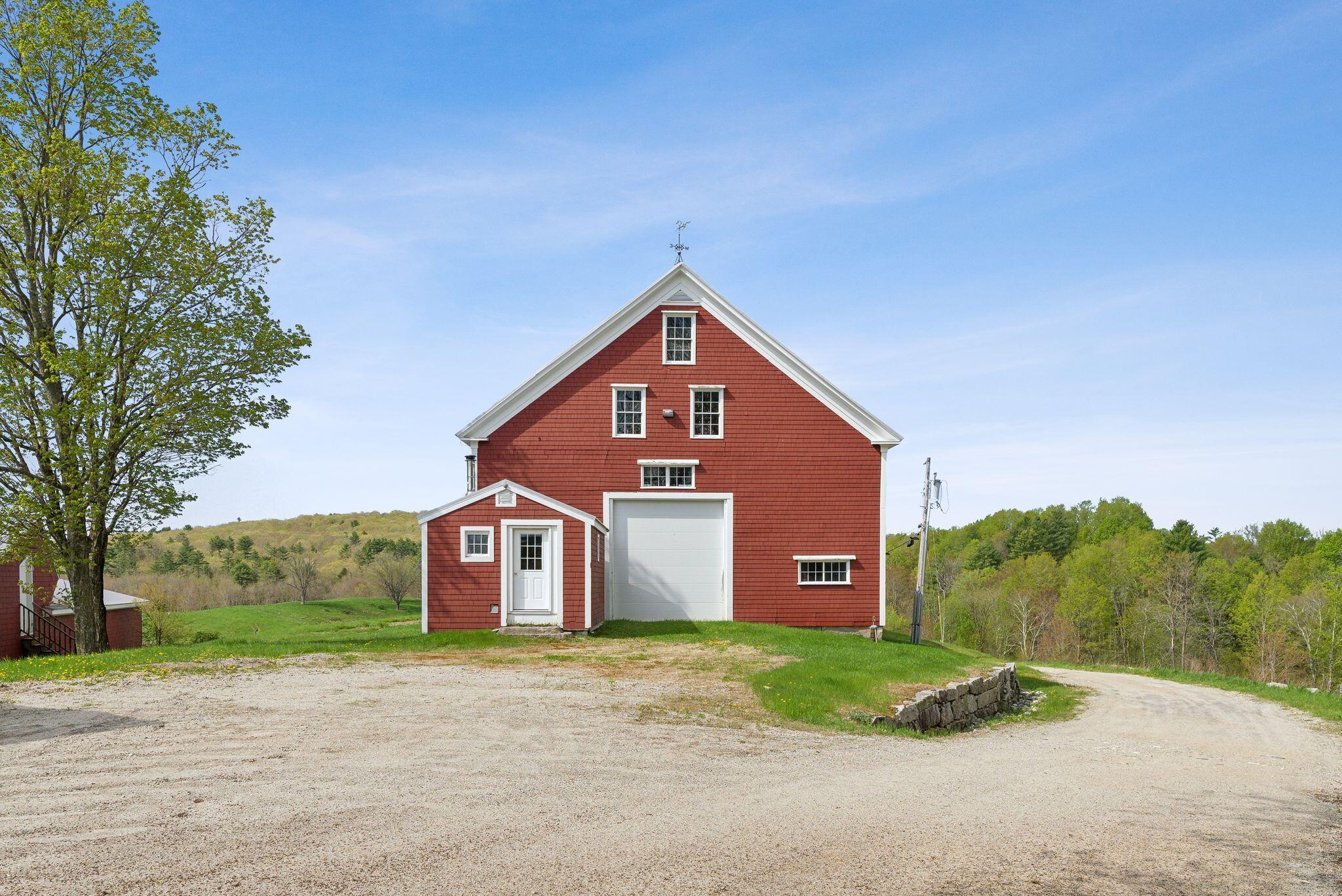 main property photo 31