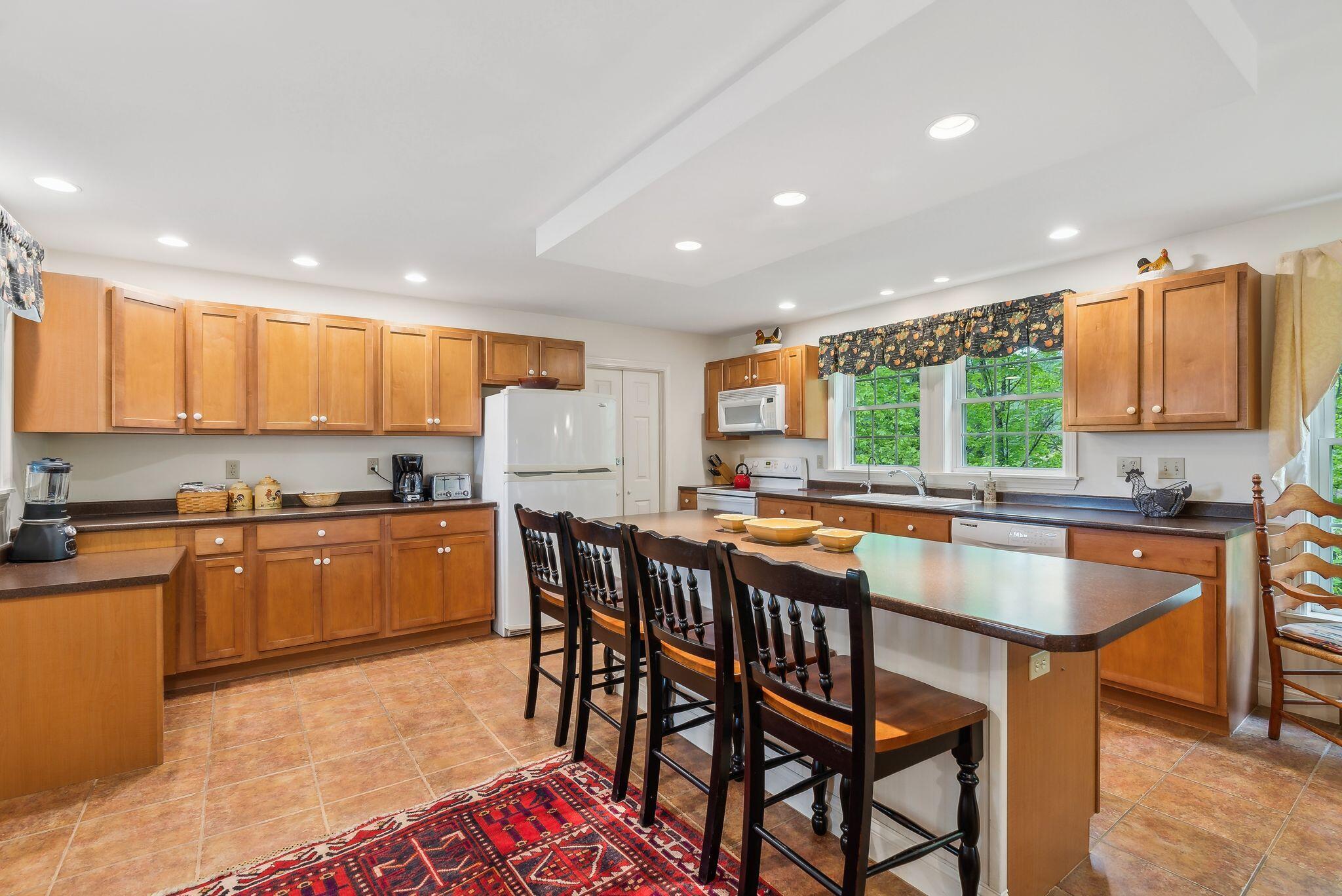 main property photo 46