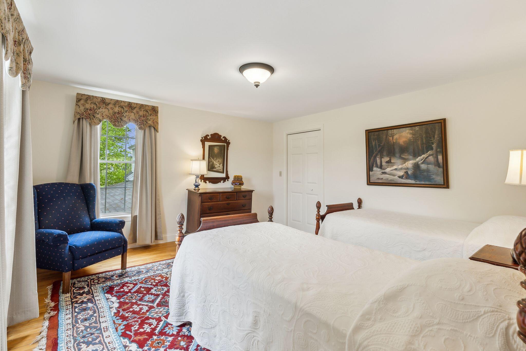 main property photo 73