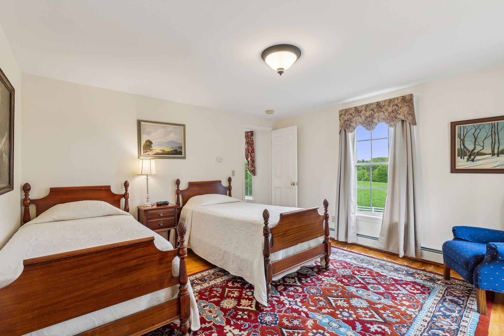 main property photo 74