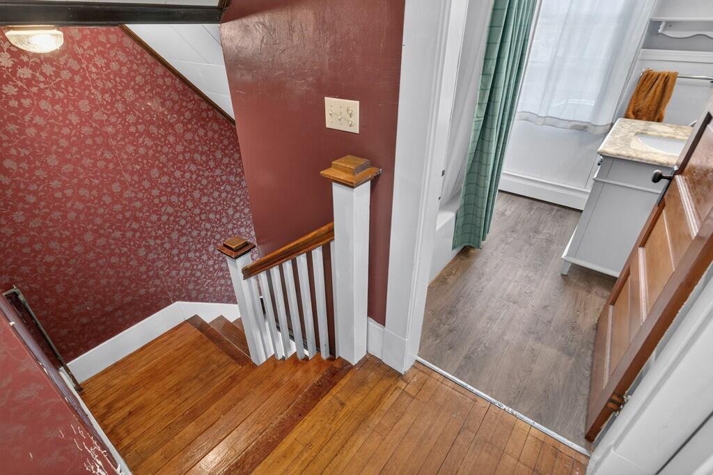 main property photo 110
