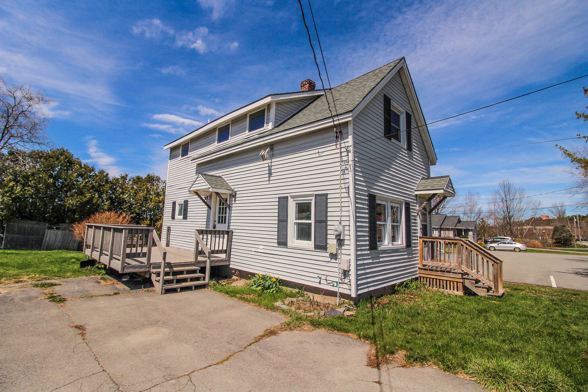 main property photo 40