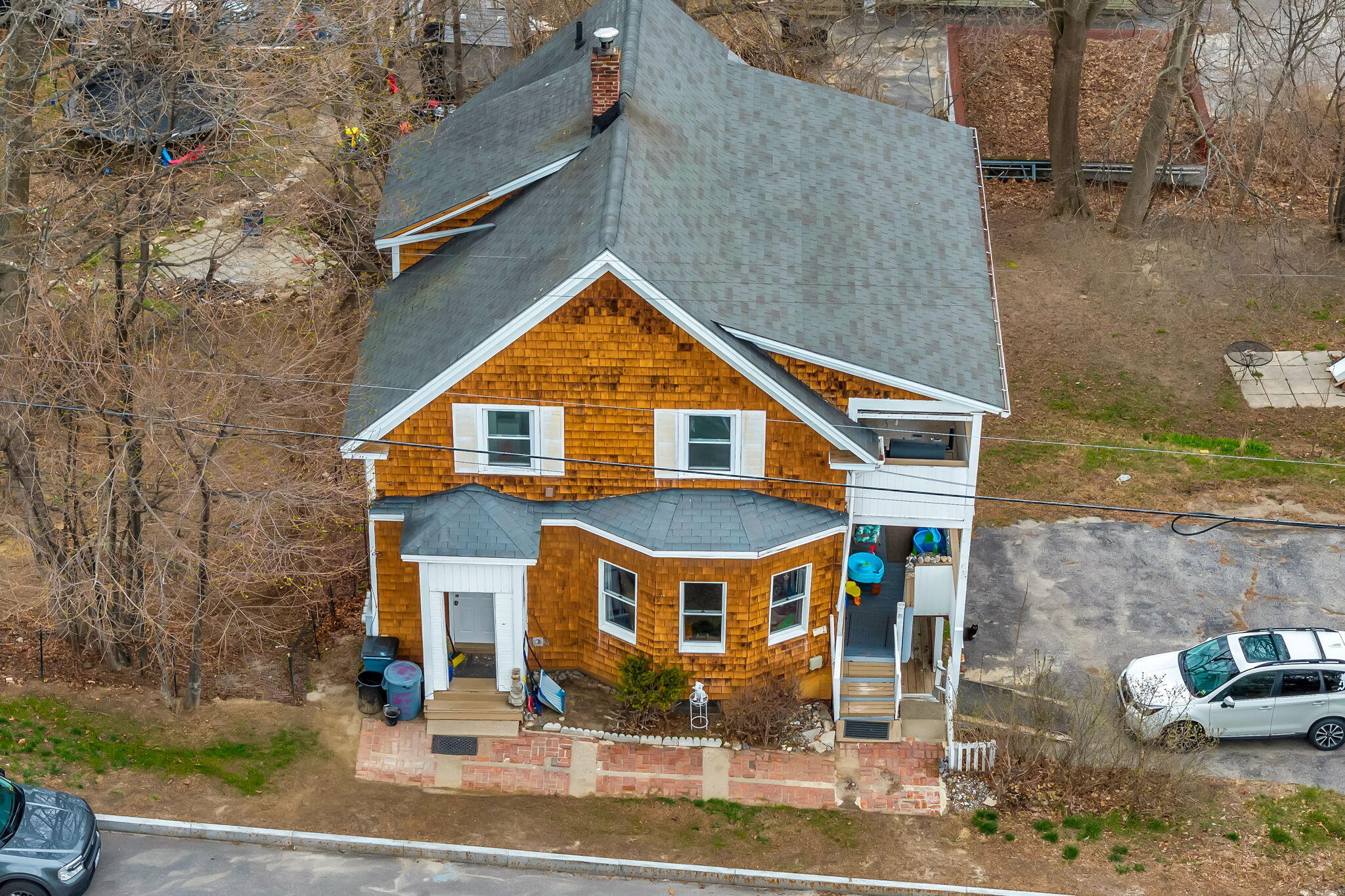 main property photo 33