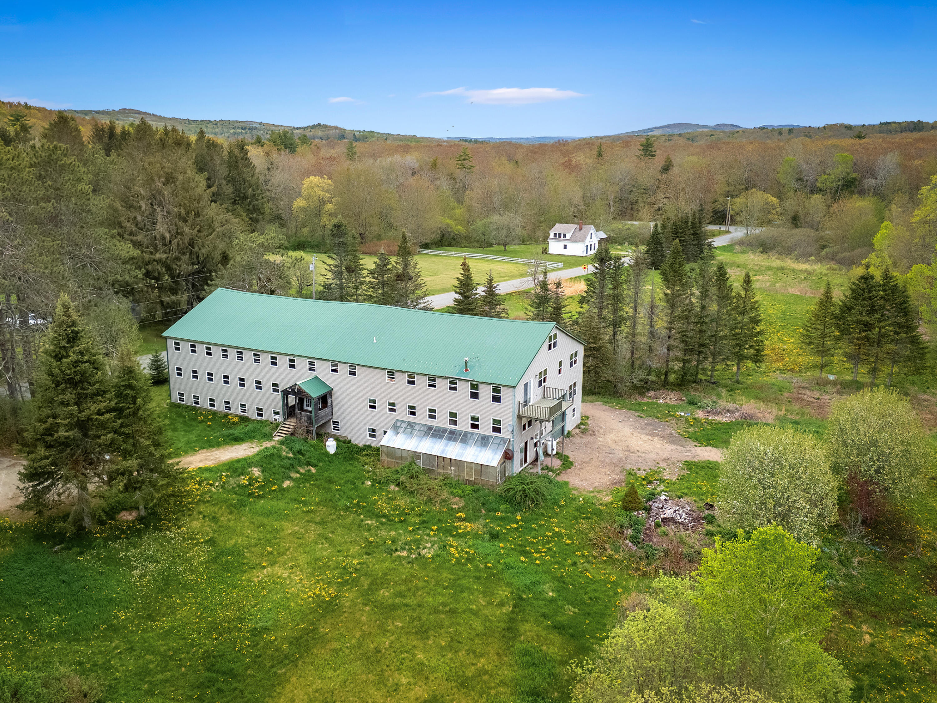 main property photo 34