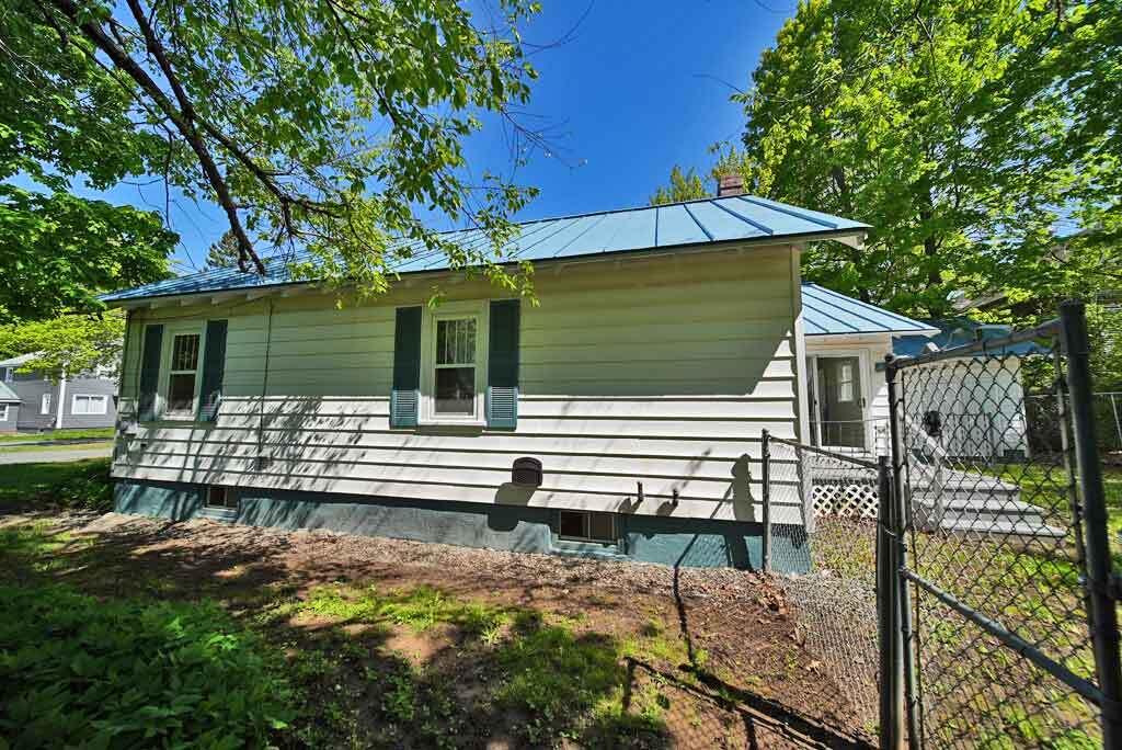 main property photo 58