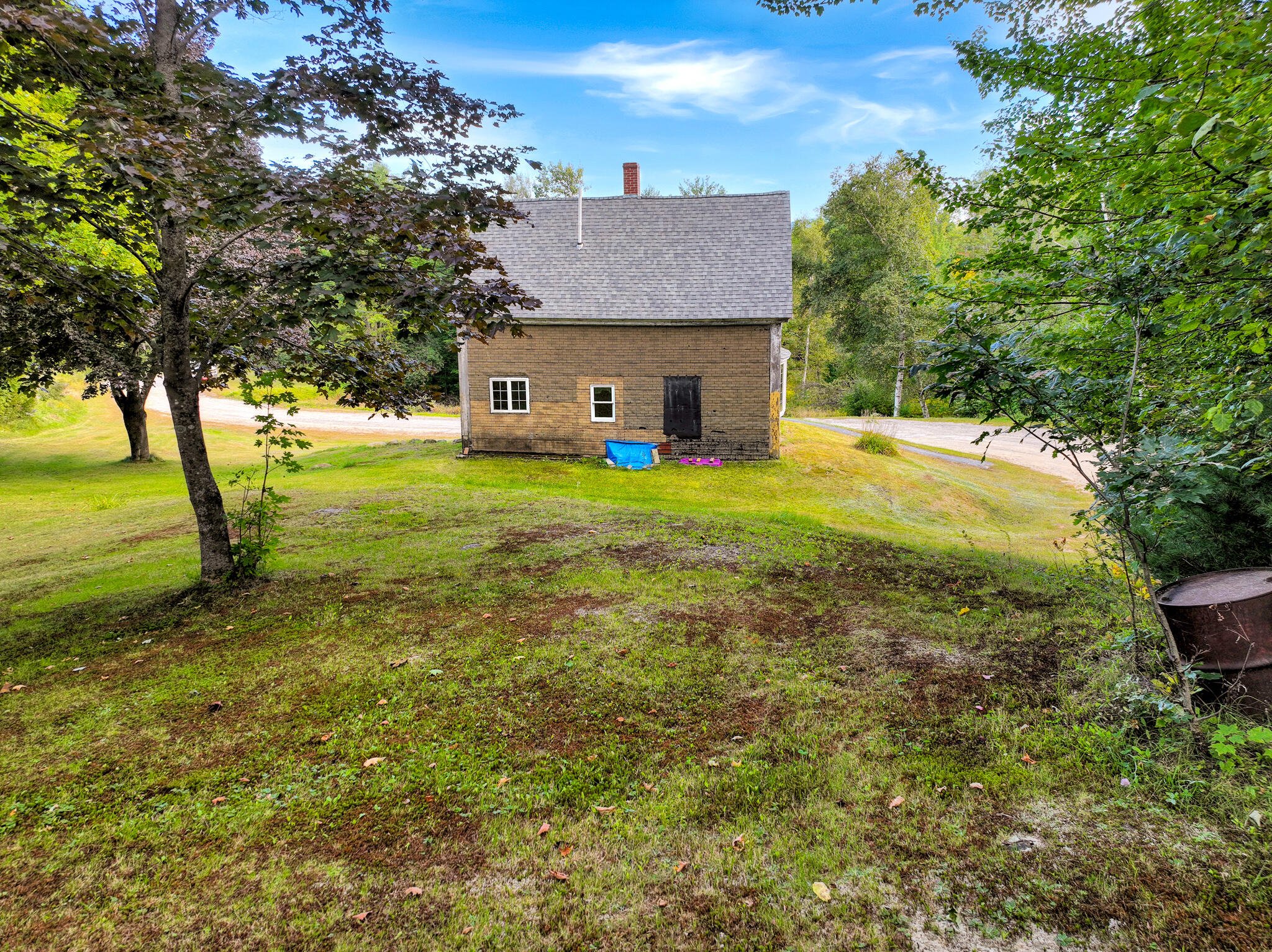 main property photo 70
