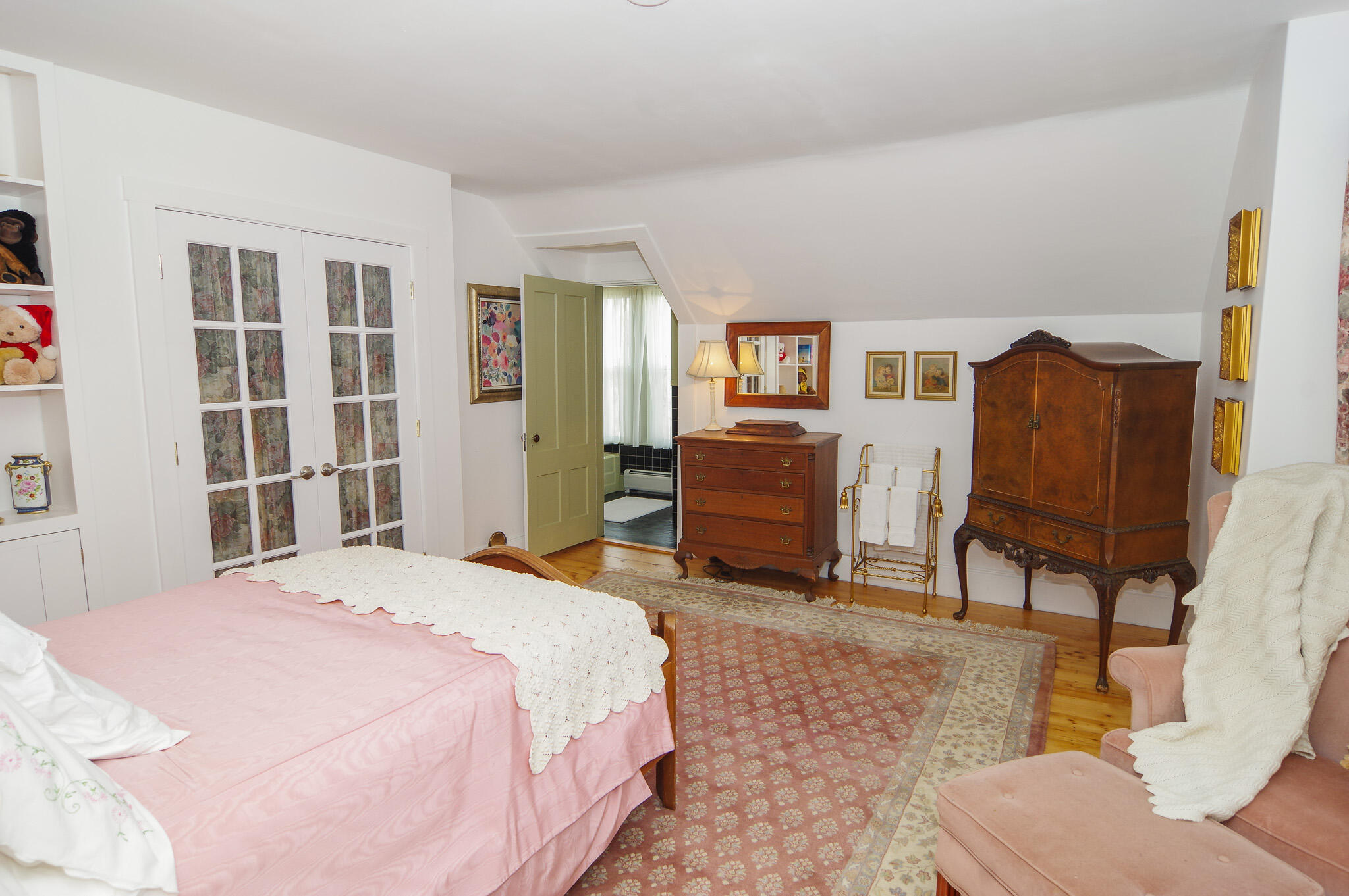 main property photo 38