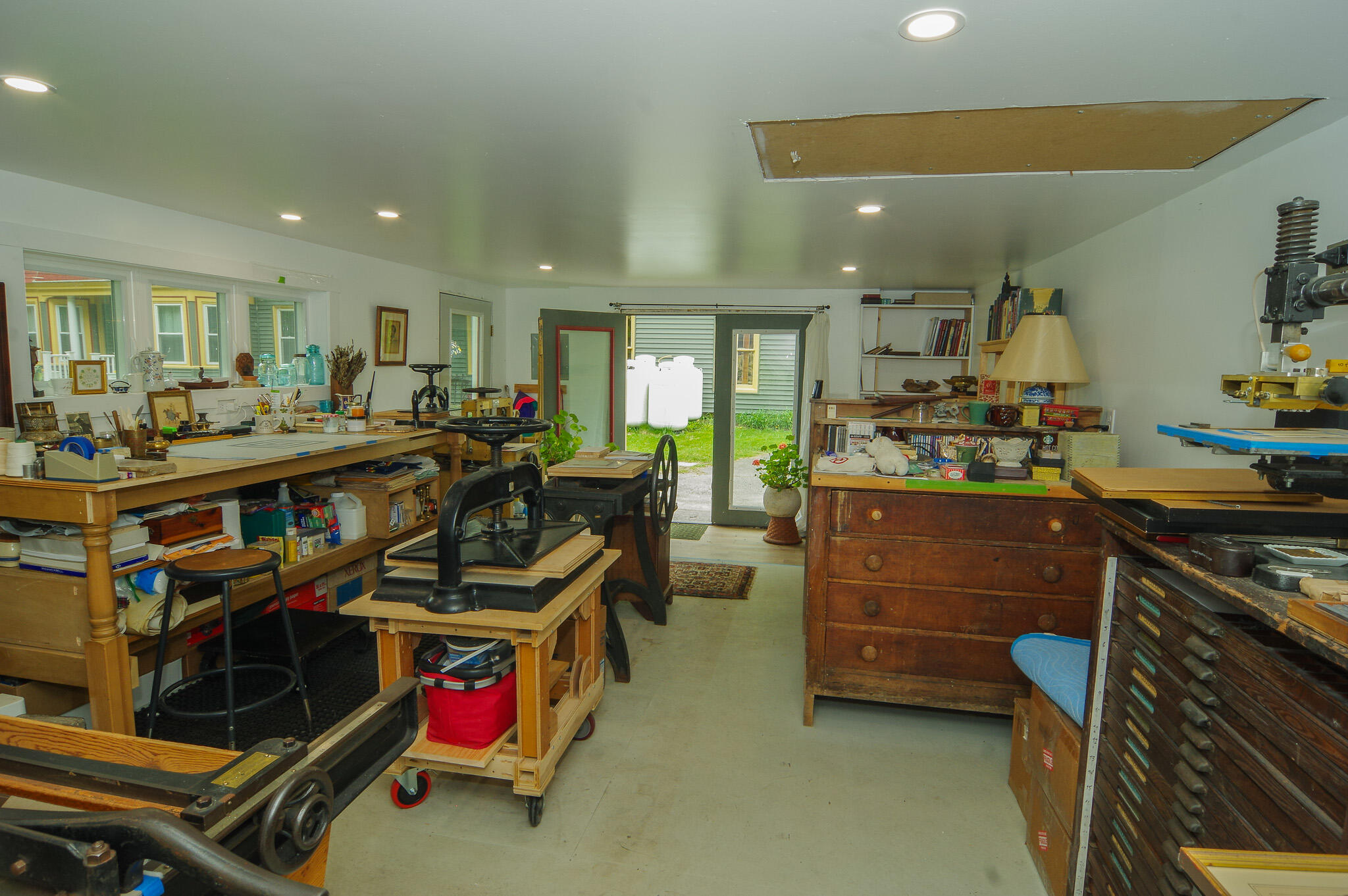 main property photo 81