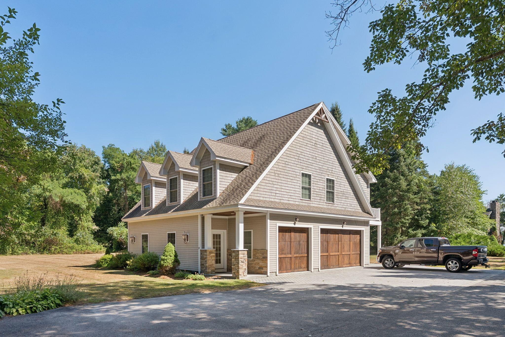 main property photo 78