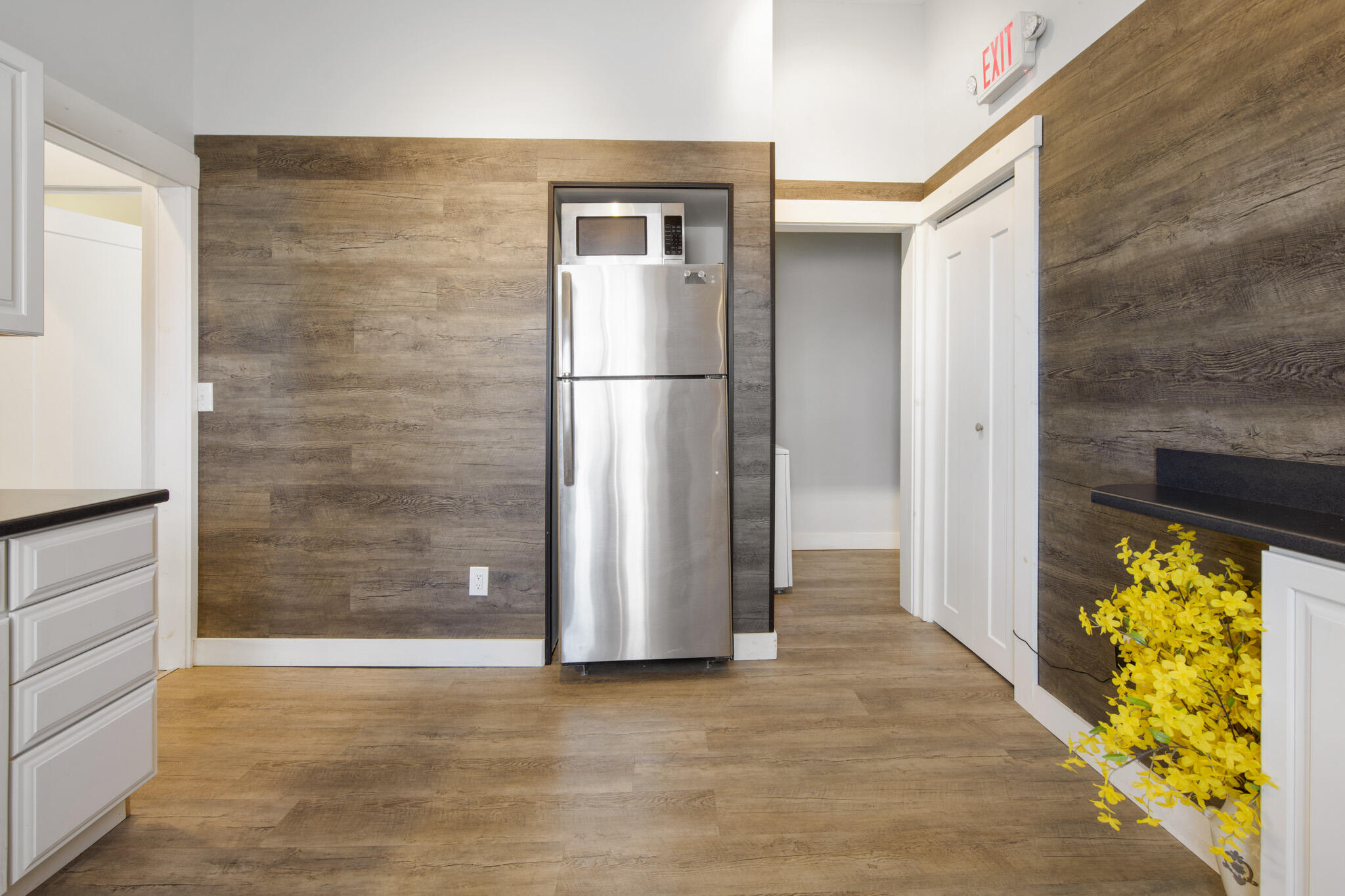 main property photo 51