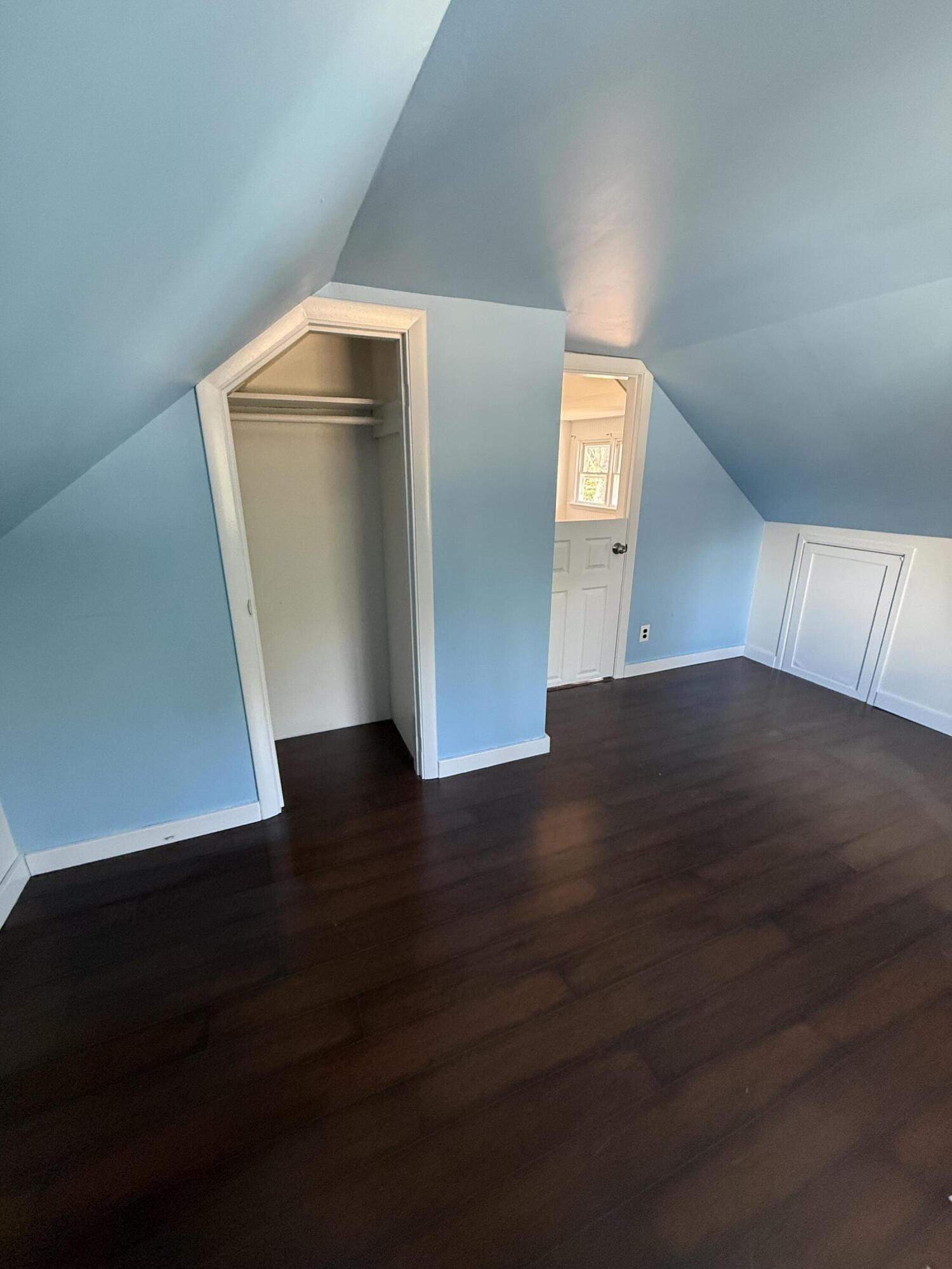 property viewer photo 25
