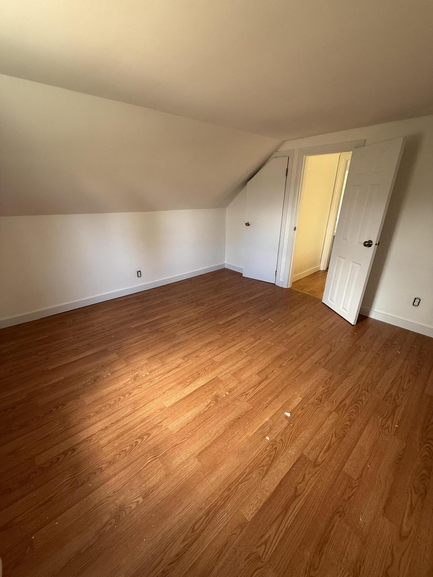 property viewer photo 27