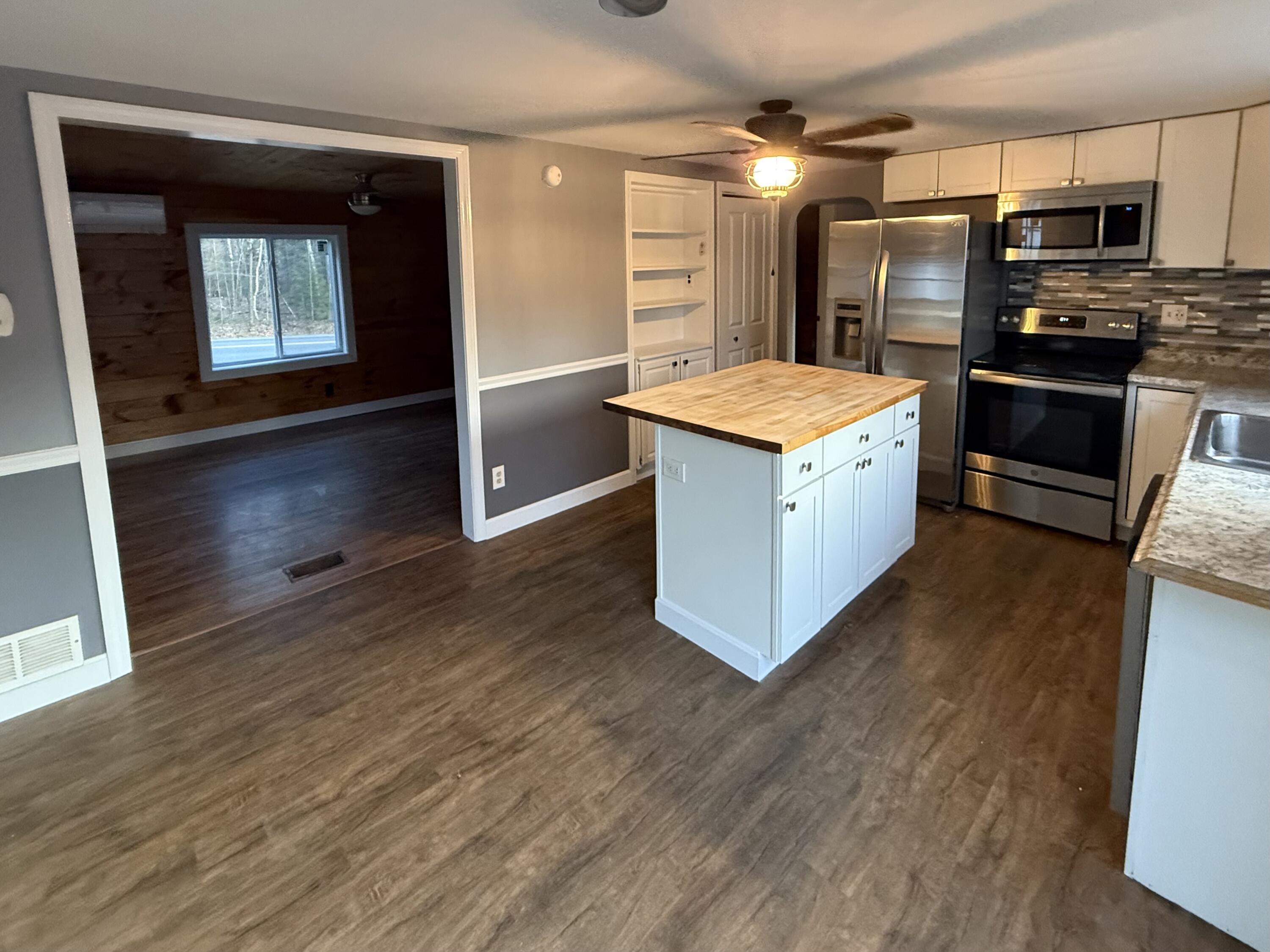 property viewer photo 7