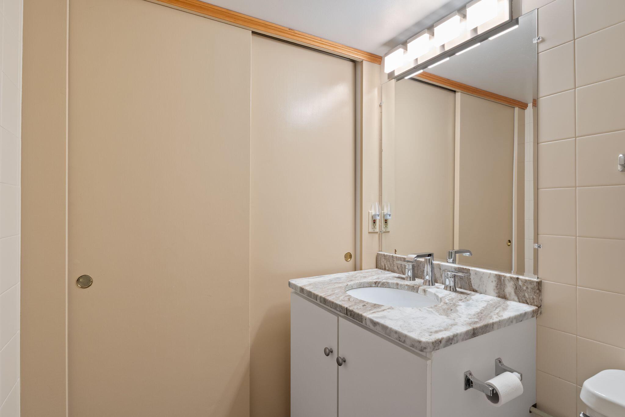 property viewer photo 47