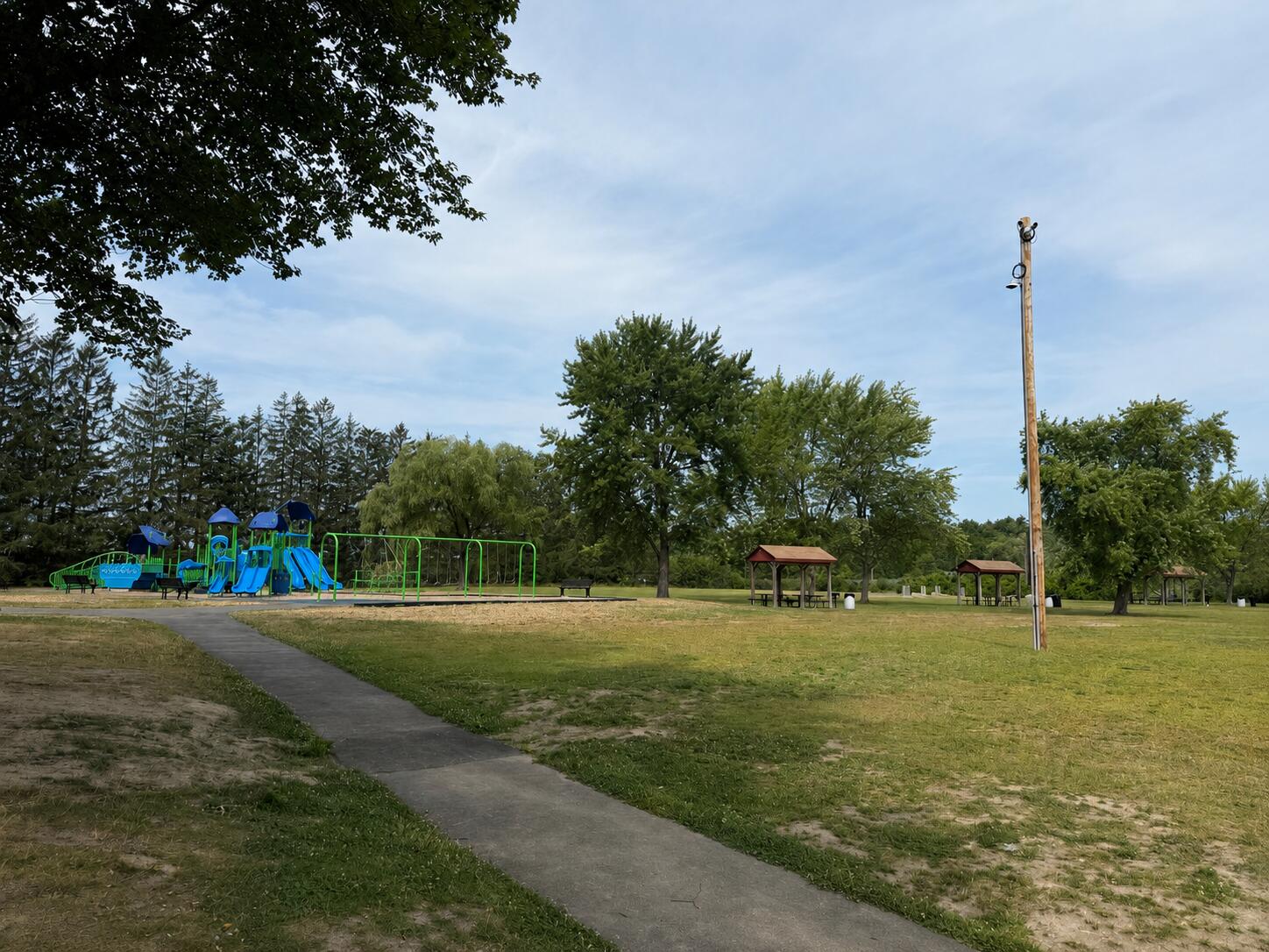 main property photo 44