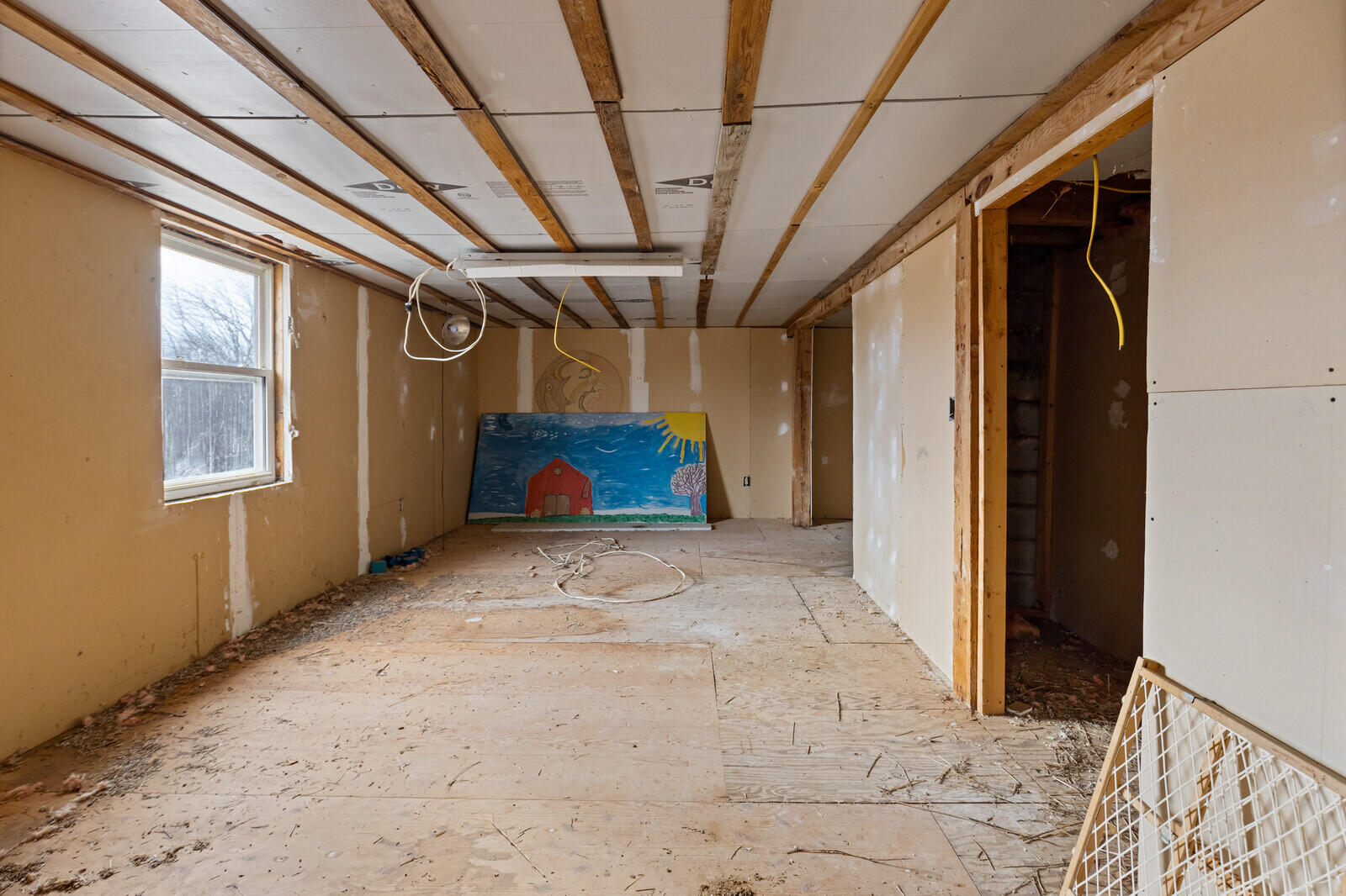 main property photo 48