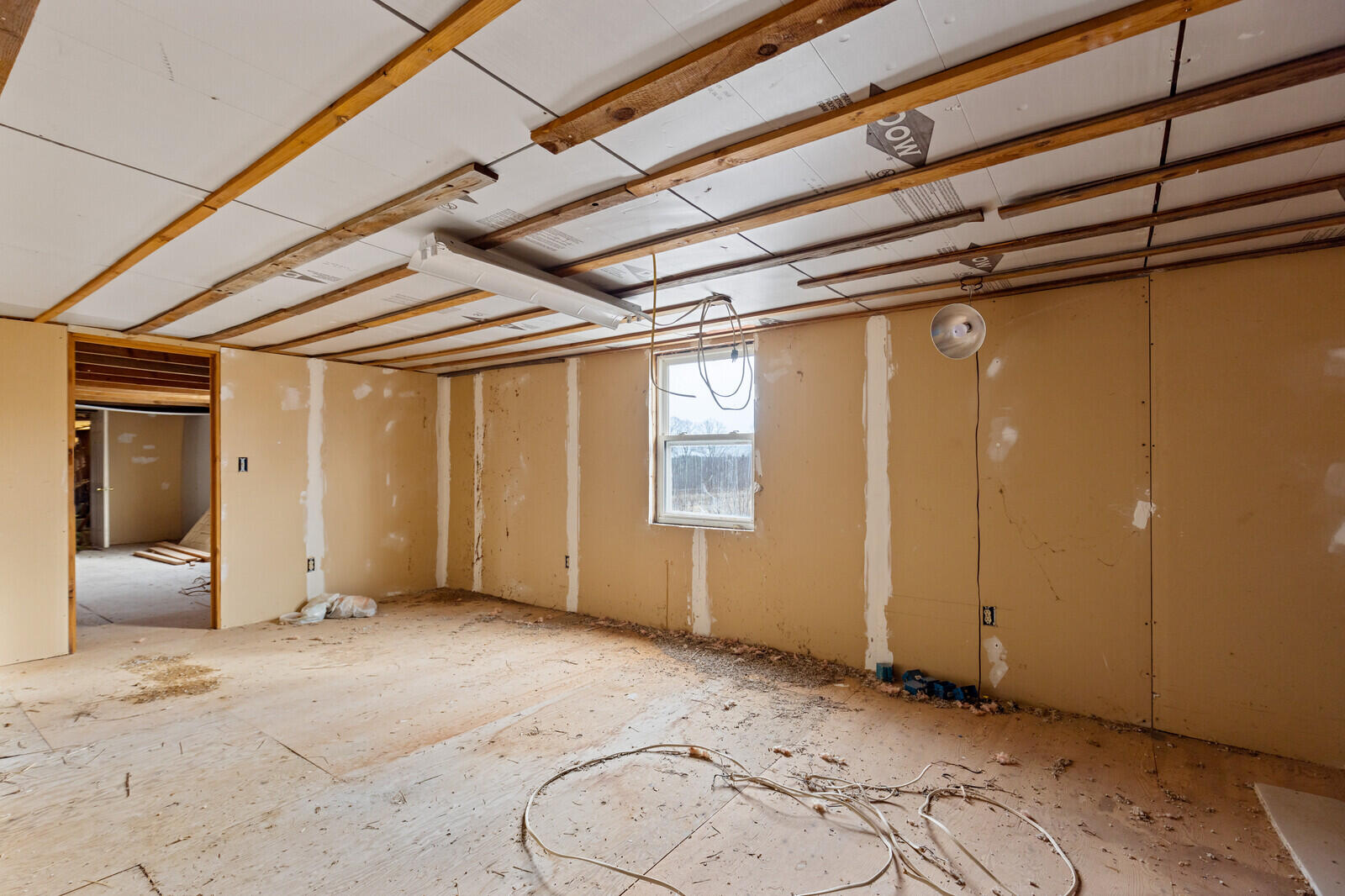 main property photo 50
