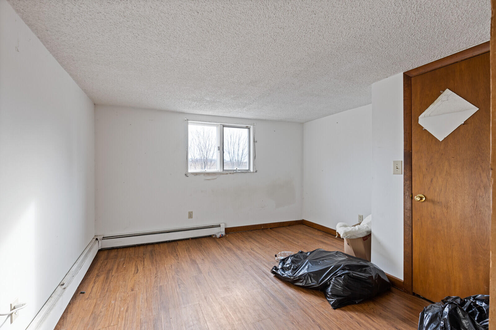 main property photo 75