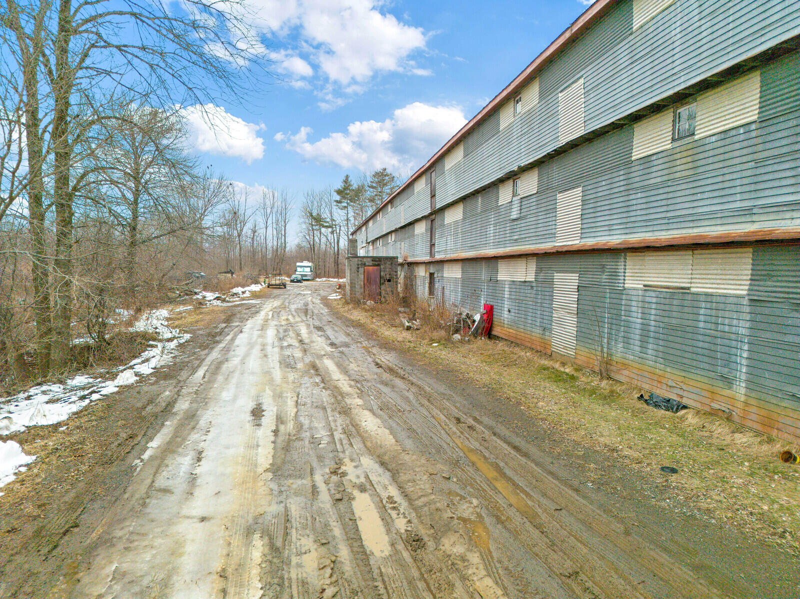 main property photo 79