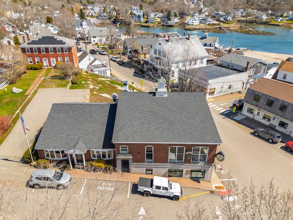 main property photo 60