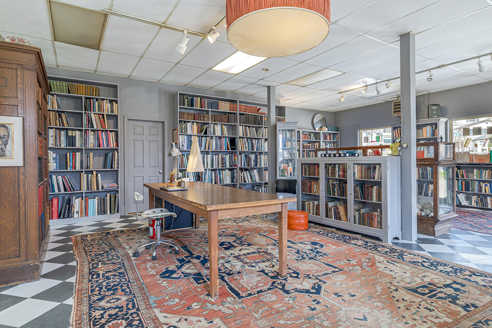 main property photo 9
