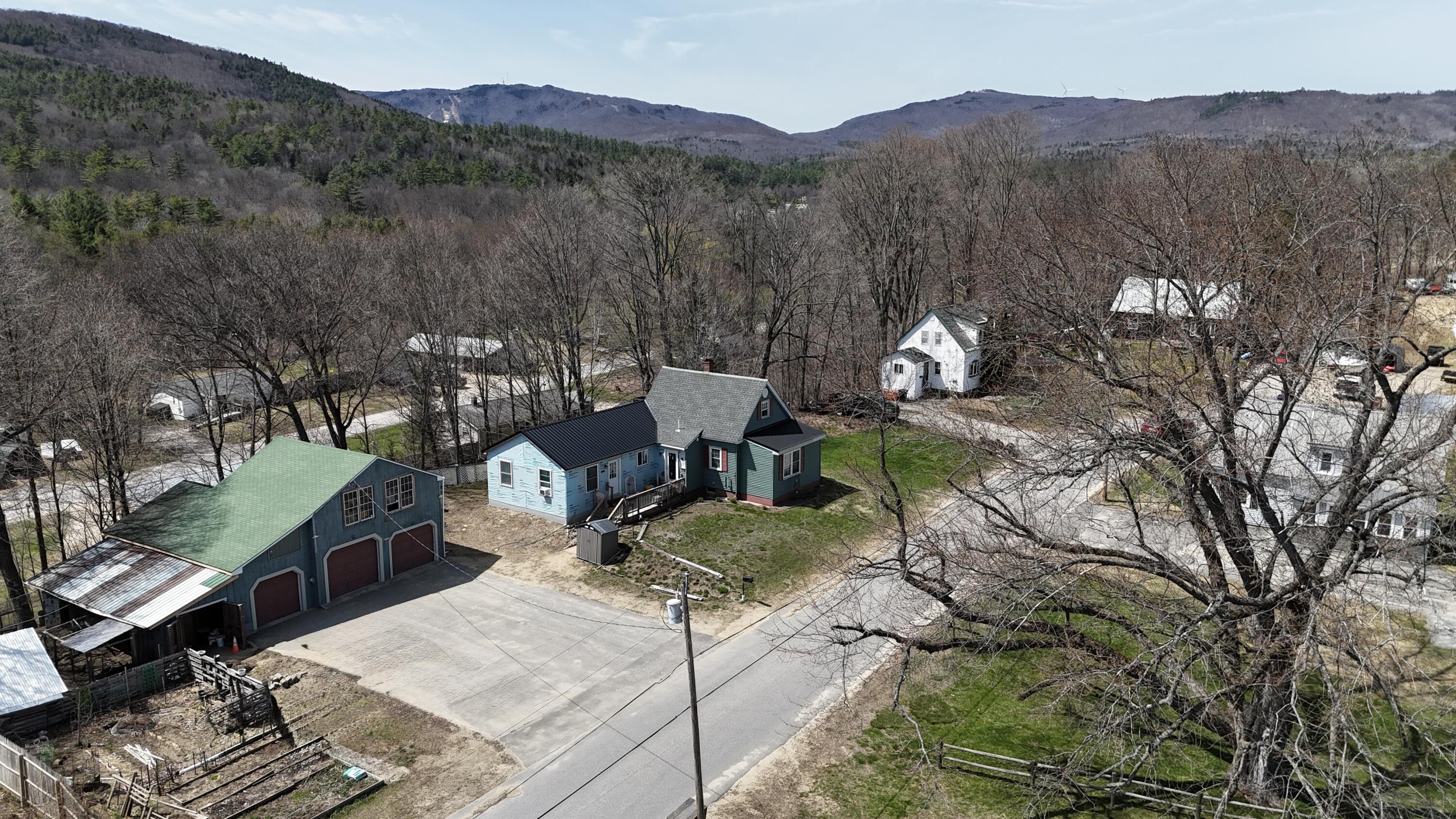 main property photo 40