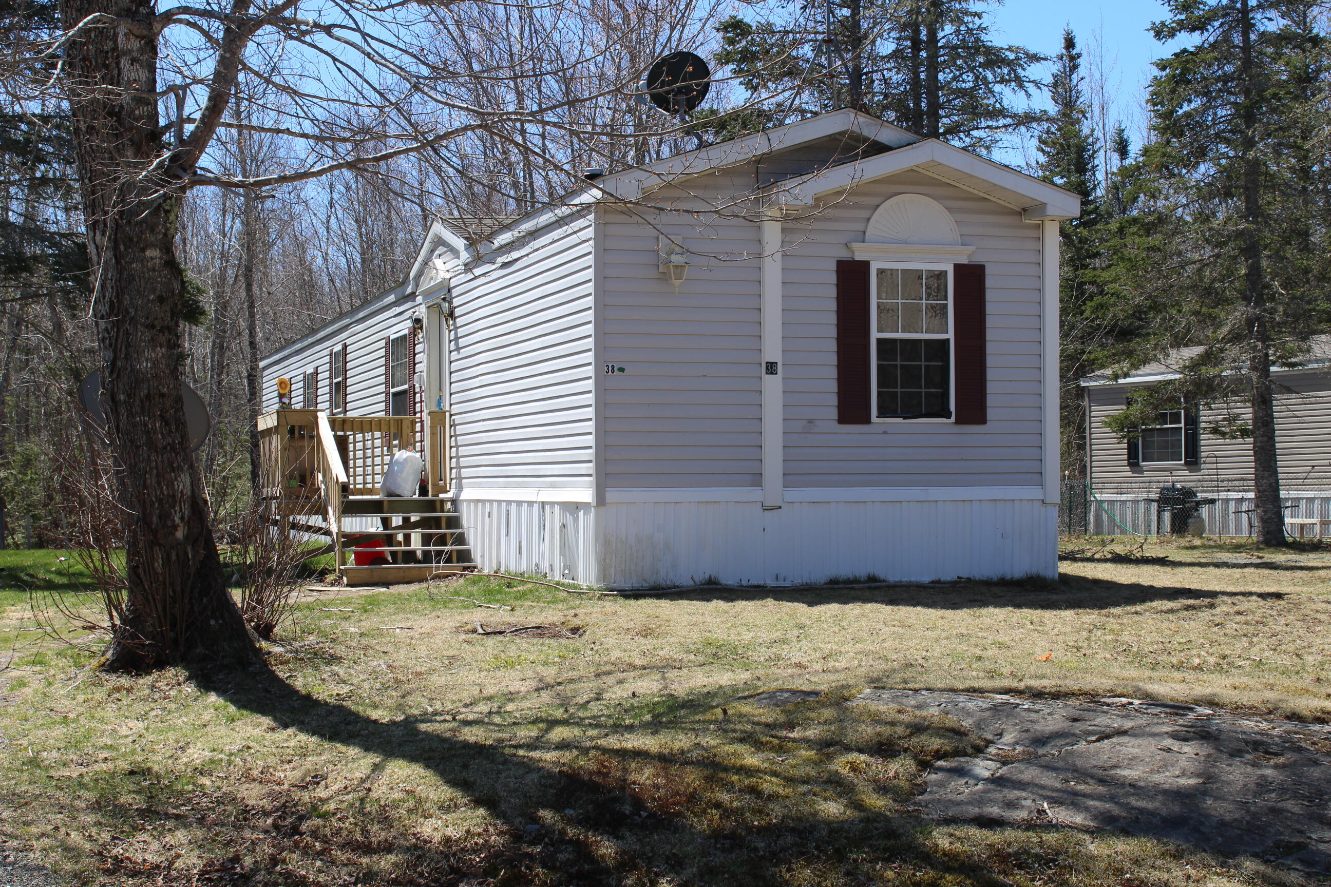 main property photo 25