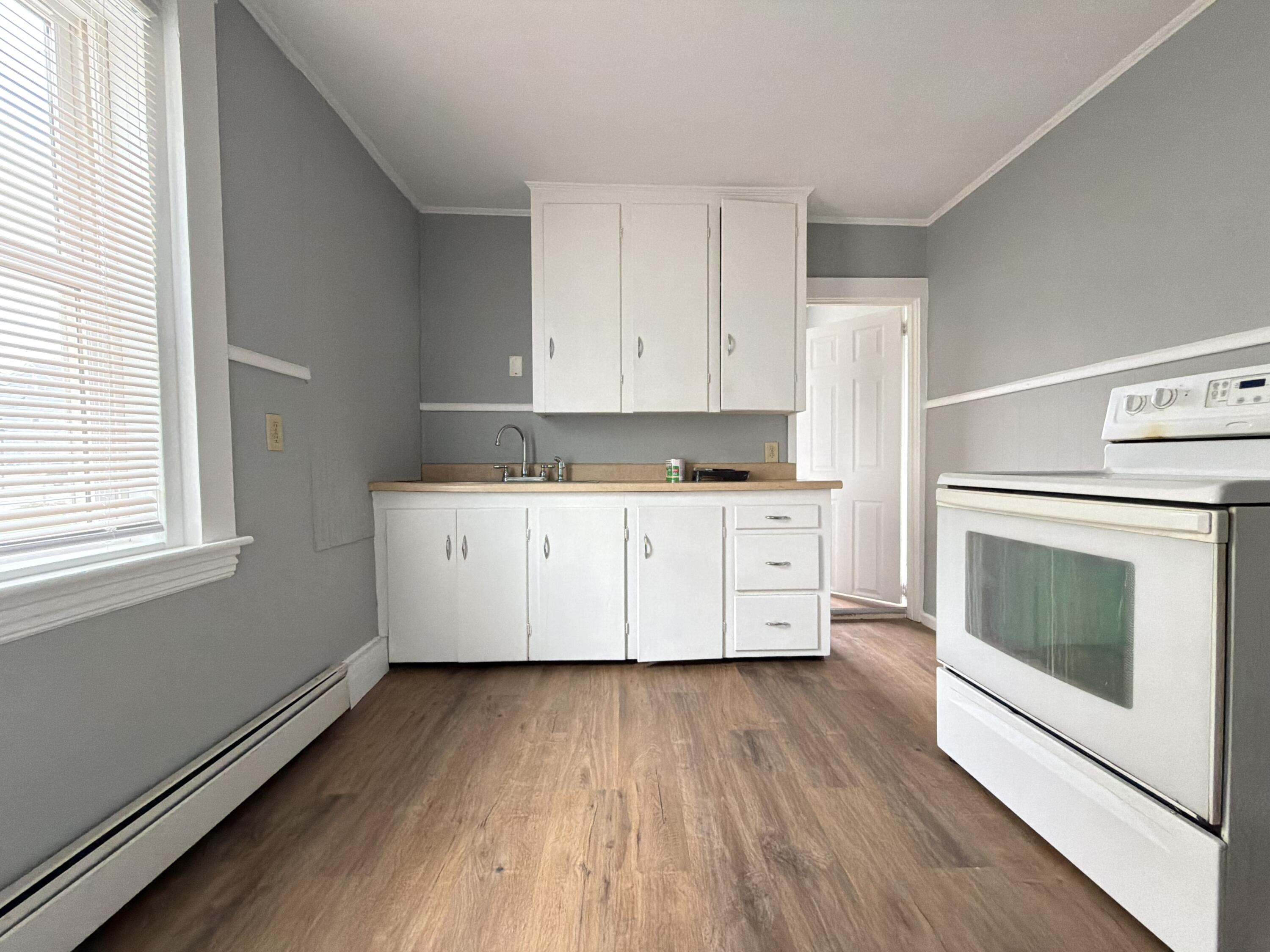main property photo 75