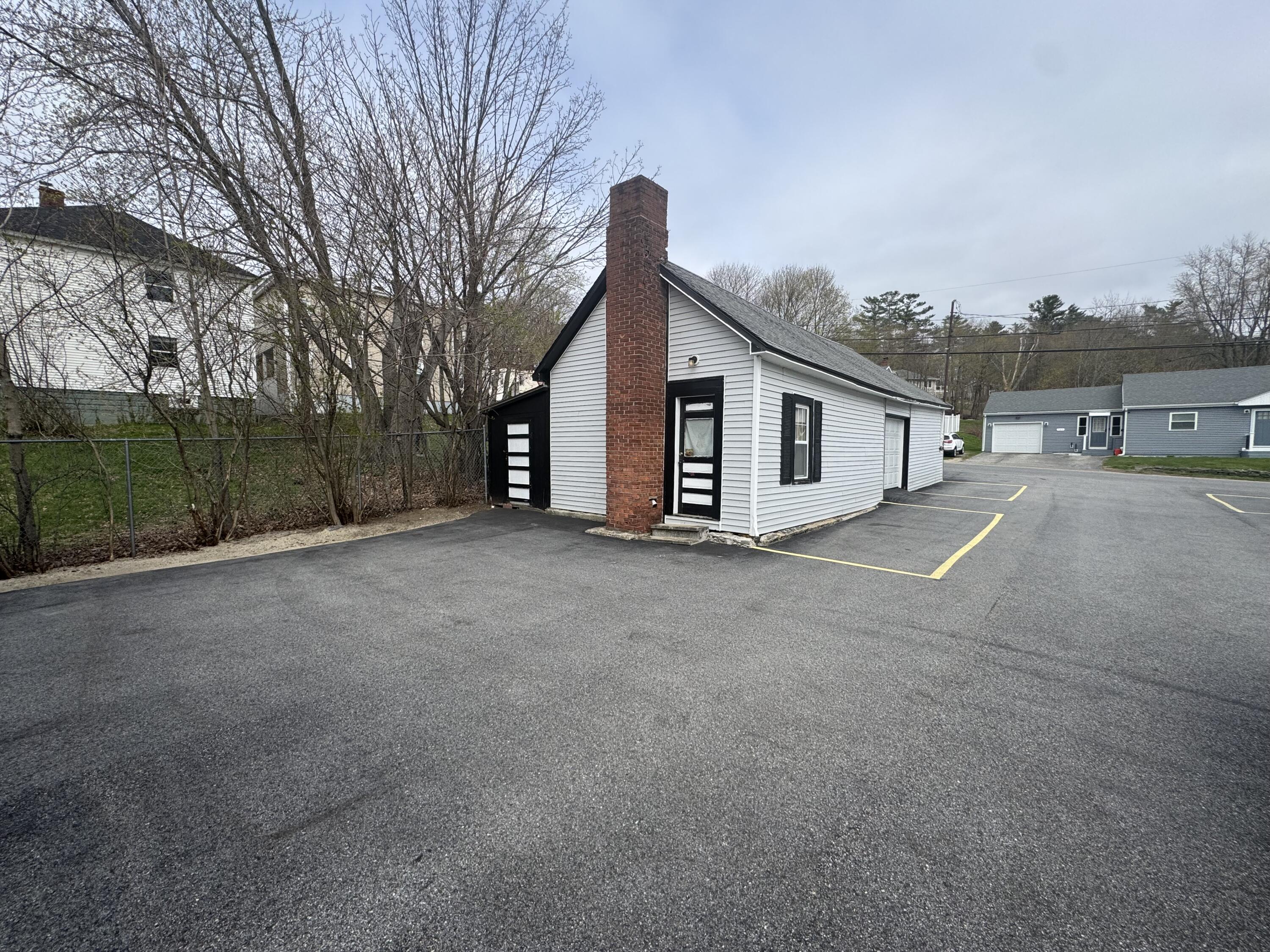 main property photo 32