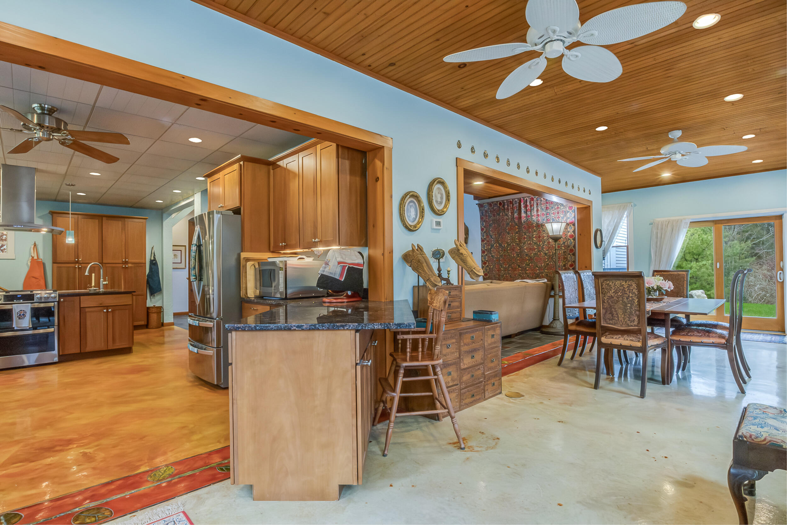 main property photo 10