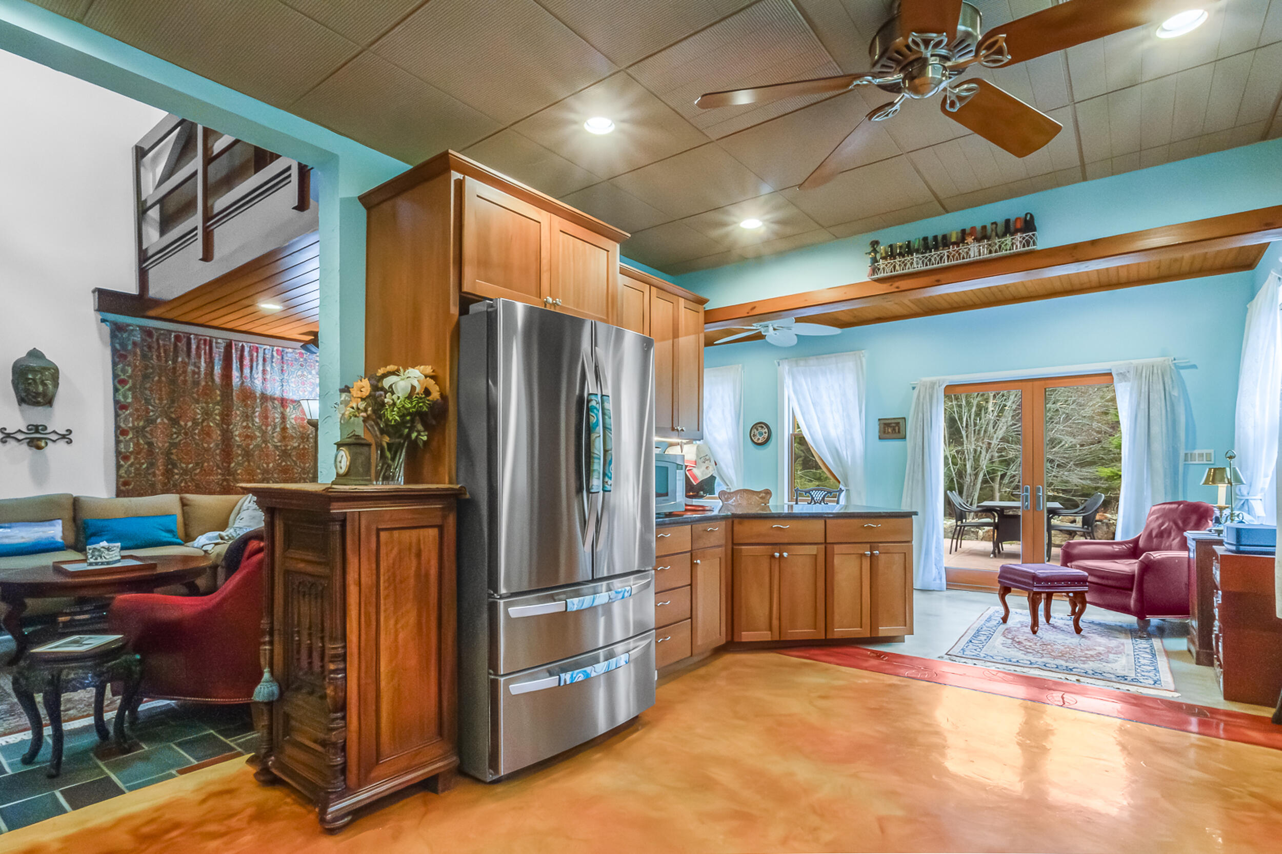 main property photo 8