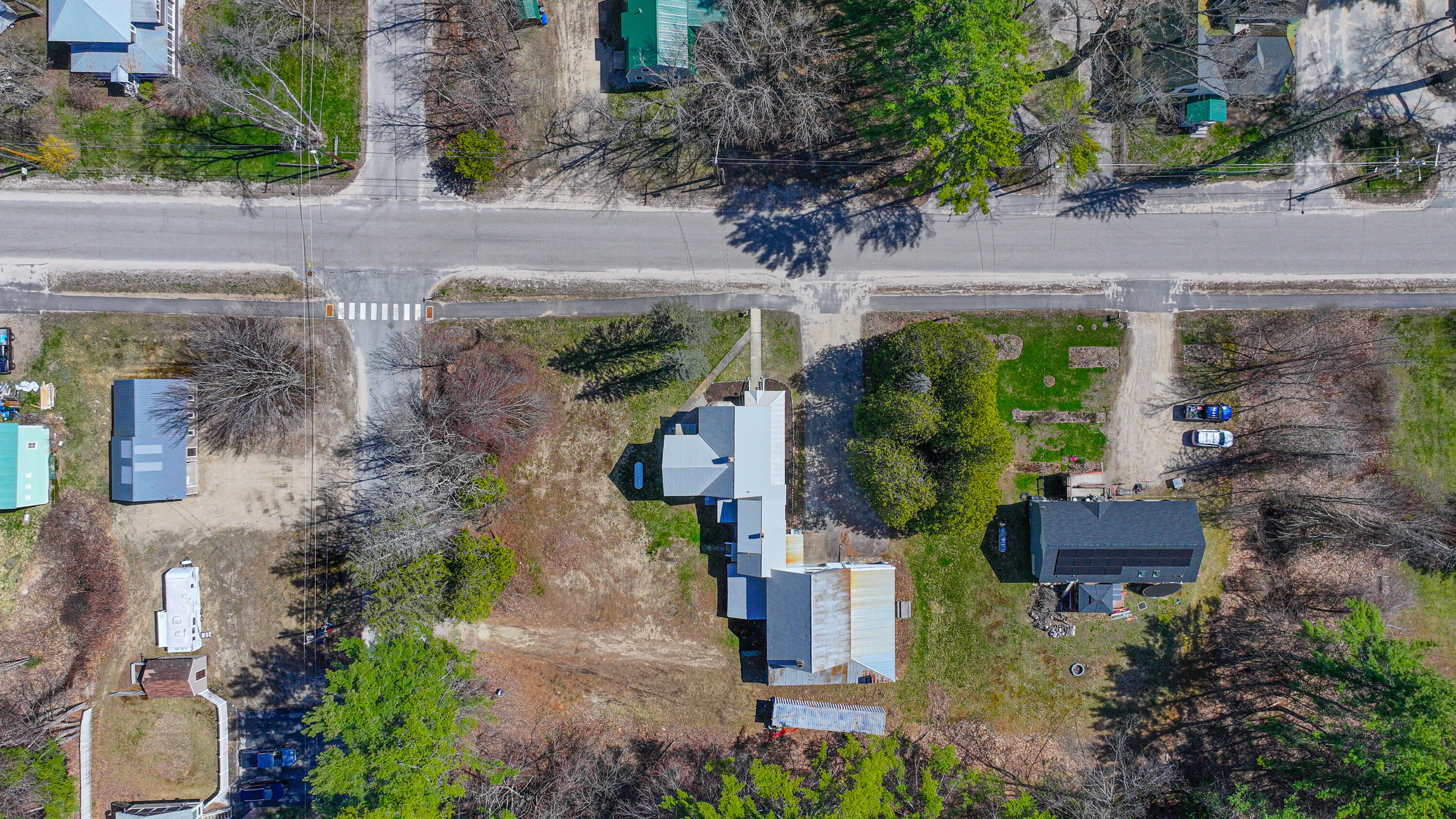 main property photo 44