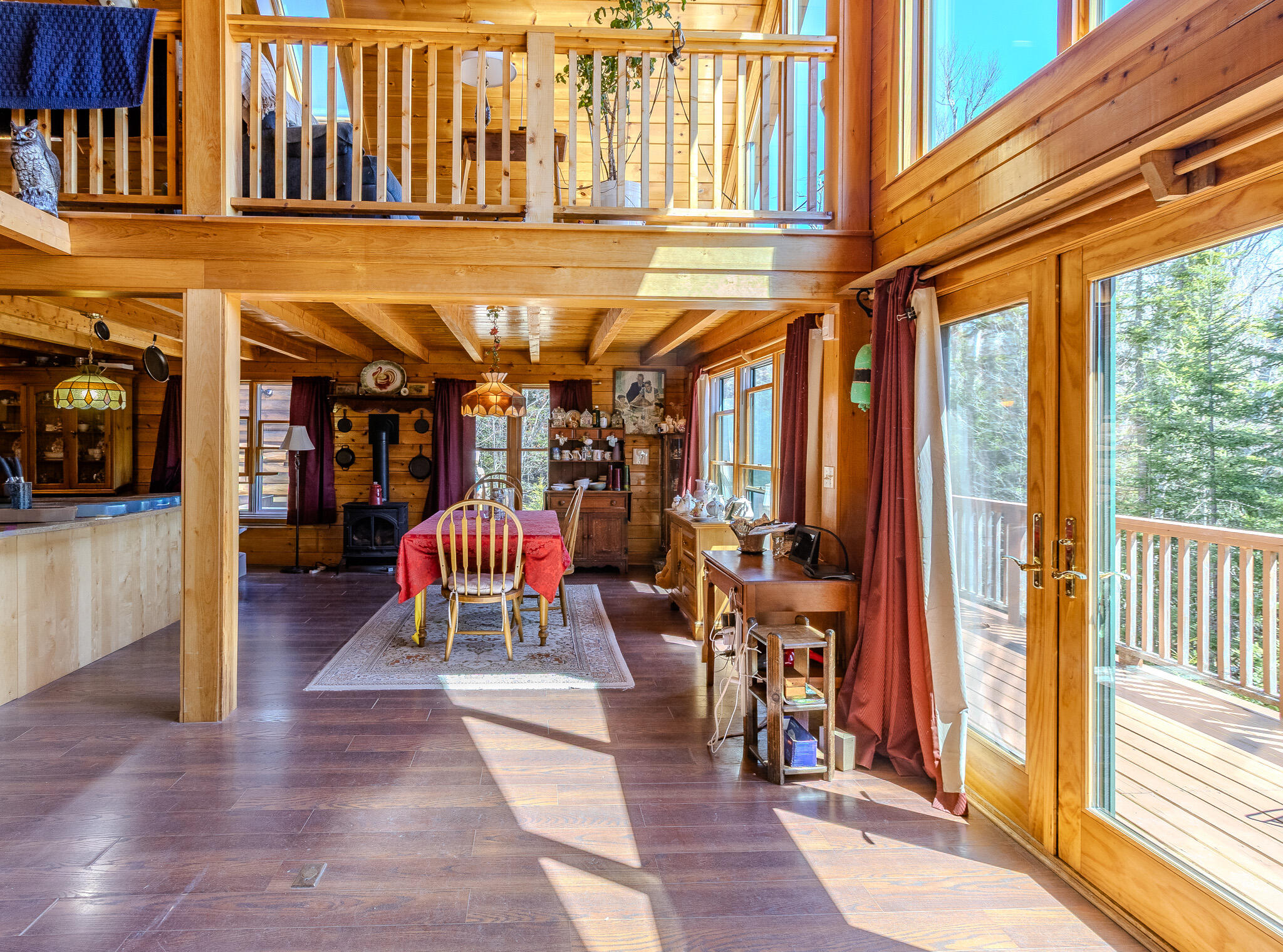 main property photo 12