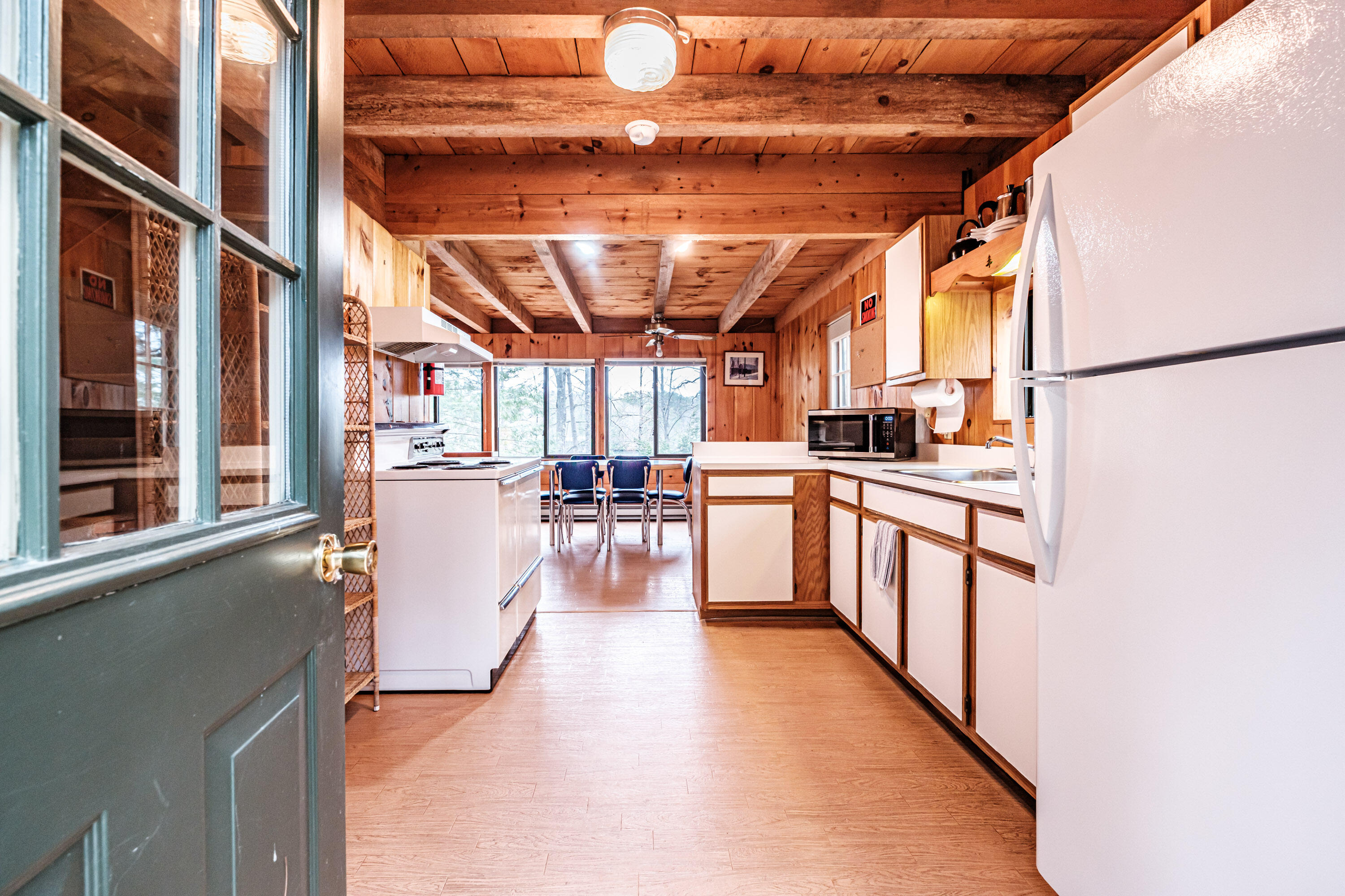 main property photo 25