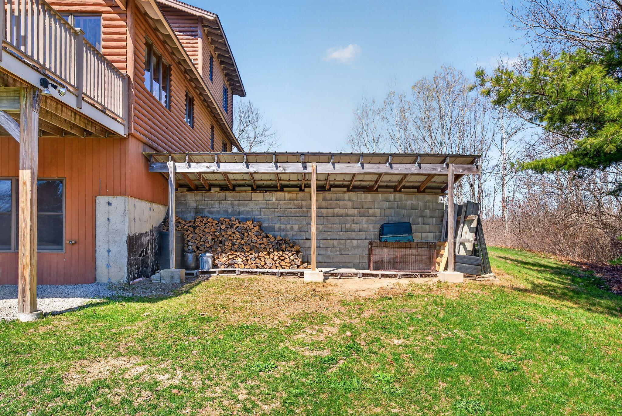 main property photo 34